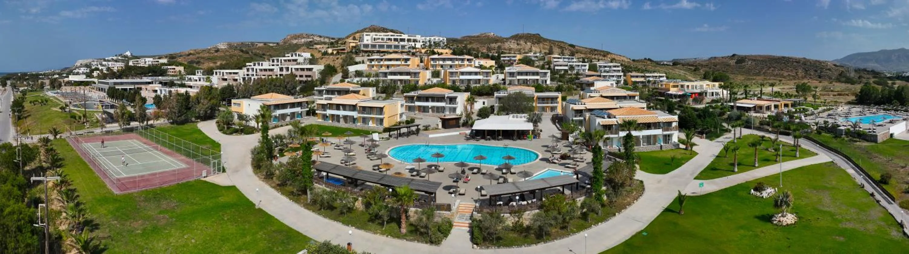 Property building in Grand Blue Beach Hotel