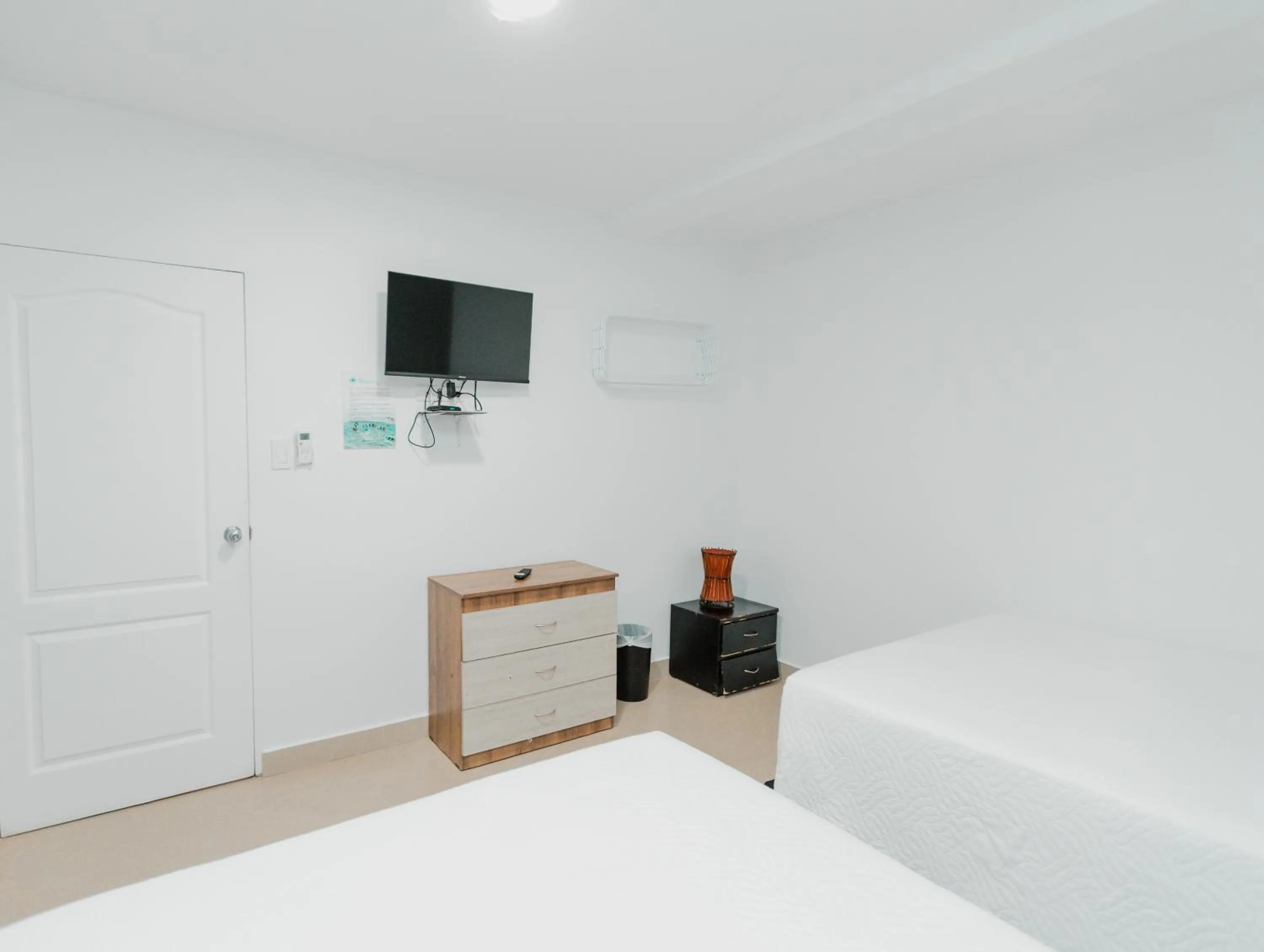 TV and multimedia, Bed in Hotel Molino de Viento