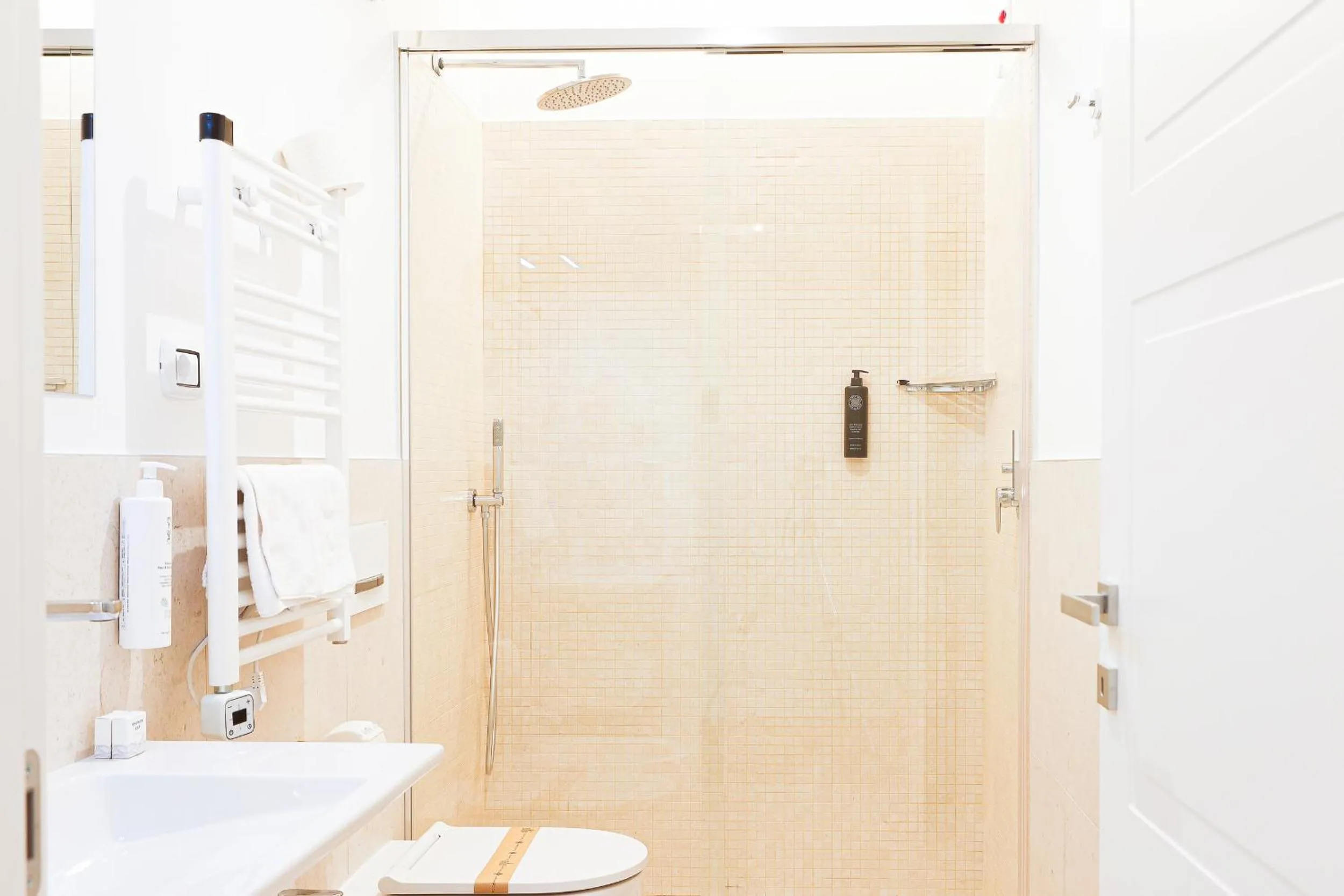Bathroom in Villa Maria Teresa Boutique Hotel