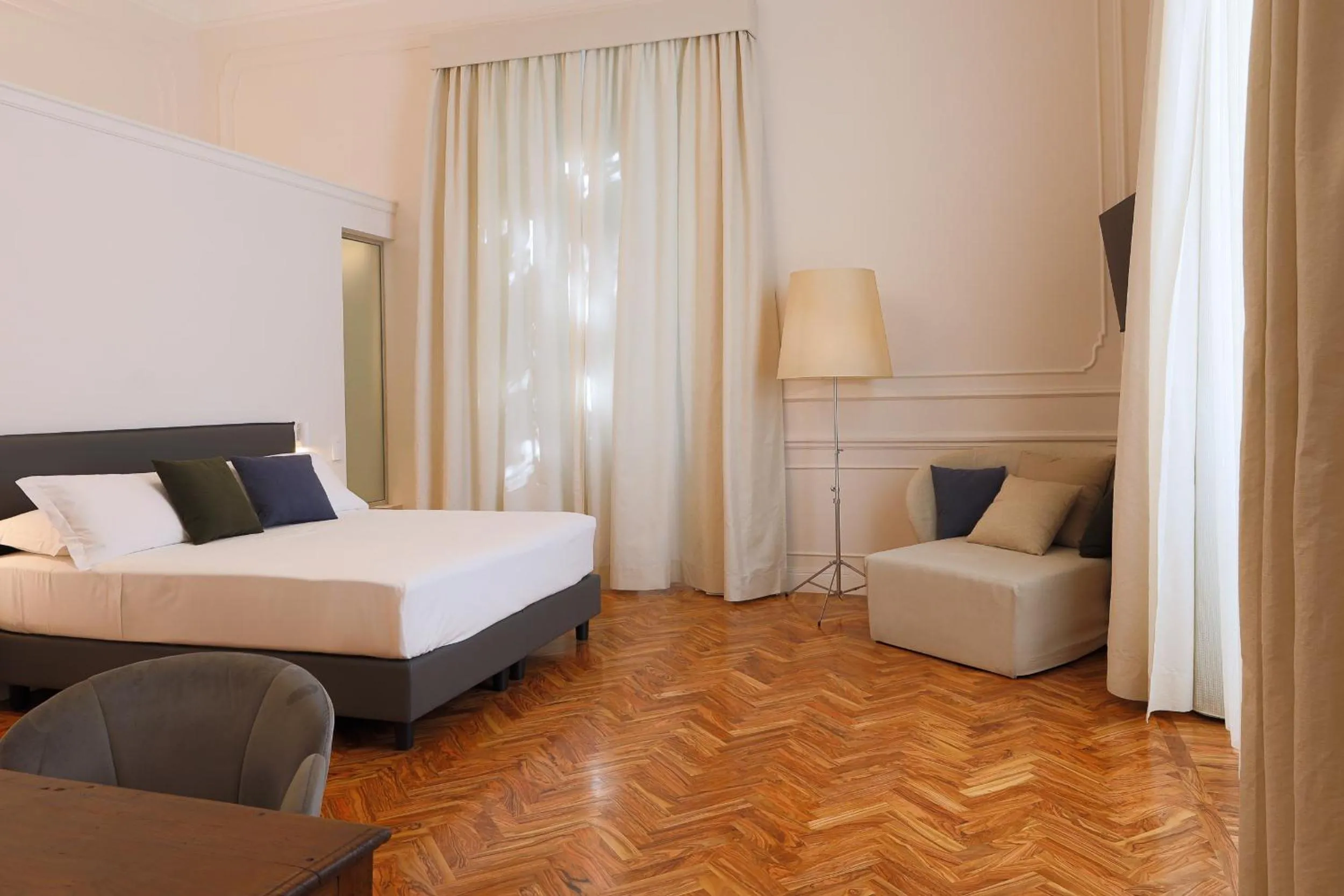 Bedroom, Bed in Villa Maria Teresa Boutique Hotel