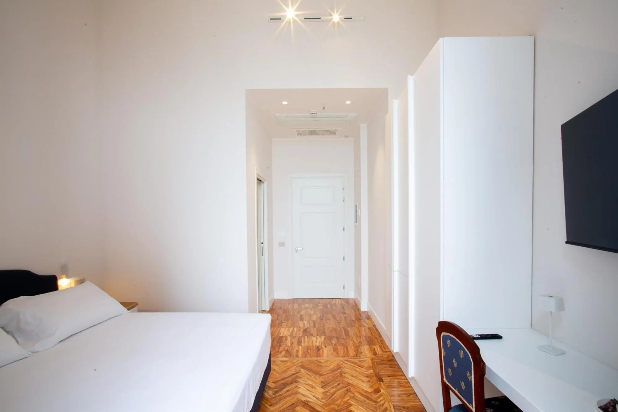 Bedroom, Bed in Villa Maria Teresa Boutique Hotel