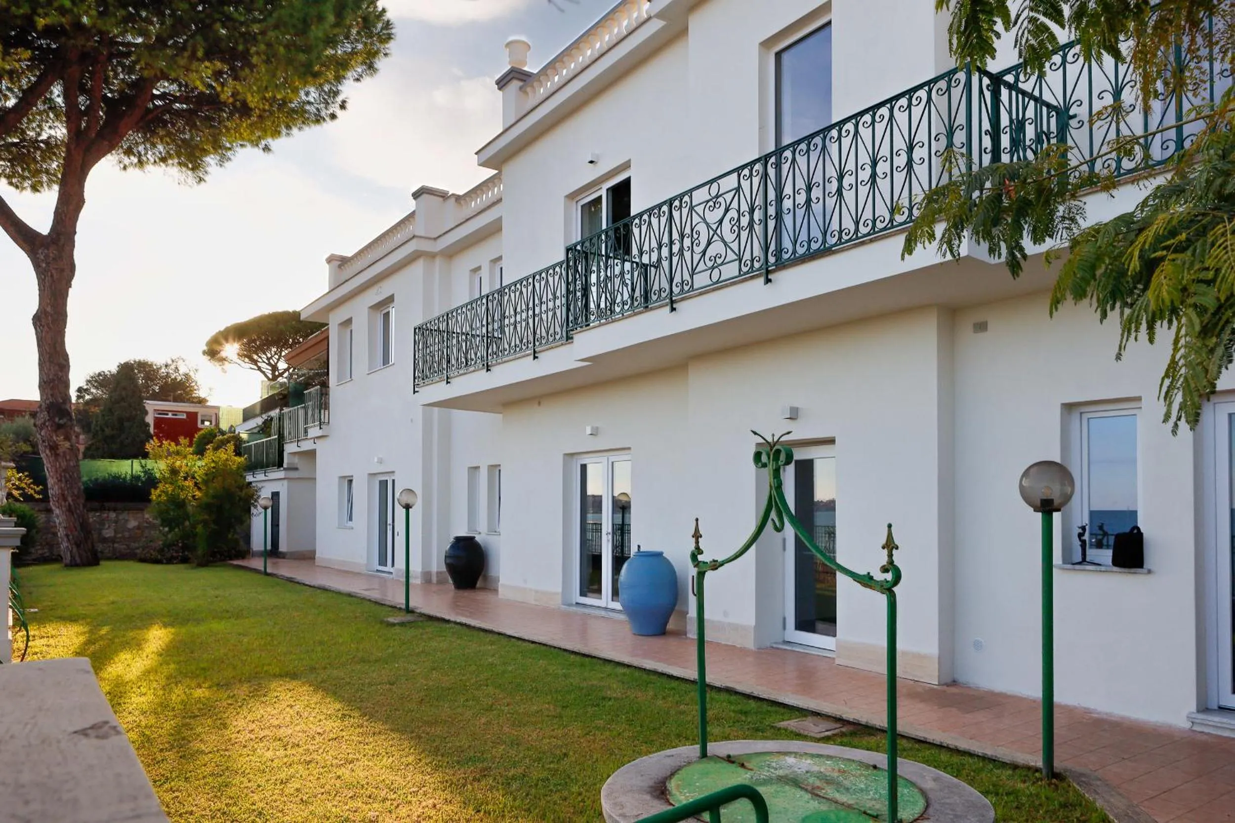 Garden in Villa Maria Teresa Boutique Hotel