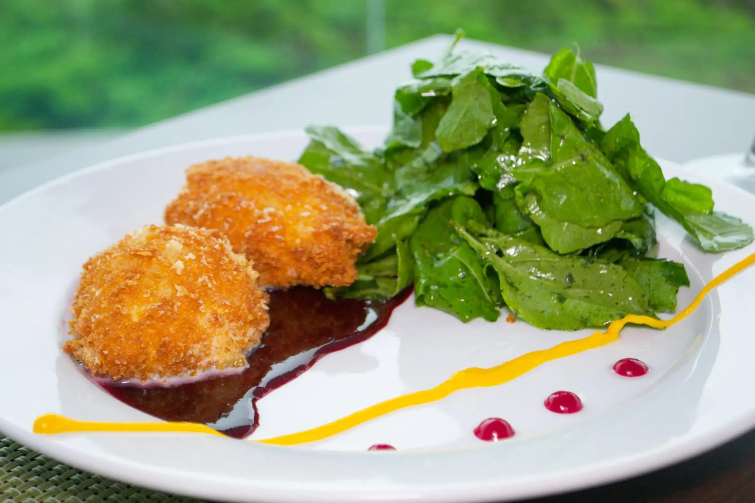 Restaurant/places to eat in Nammbú Beach Front Bungalows Restaurant/places to eat in Nammbú Beach Front Bungalows