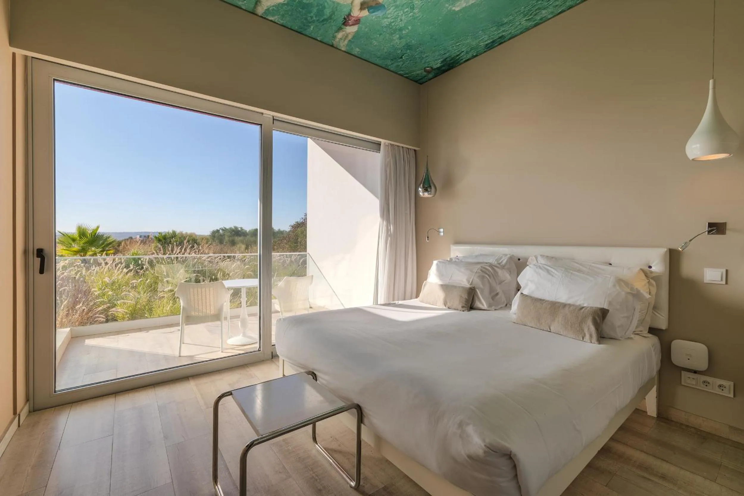 Bed in Pestana Alvor South Beach Premium Suite Hotel