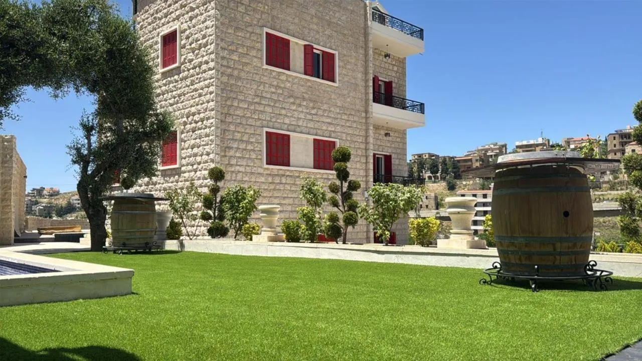 Terminal K Bhamdoun Hotel