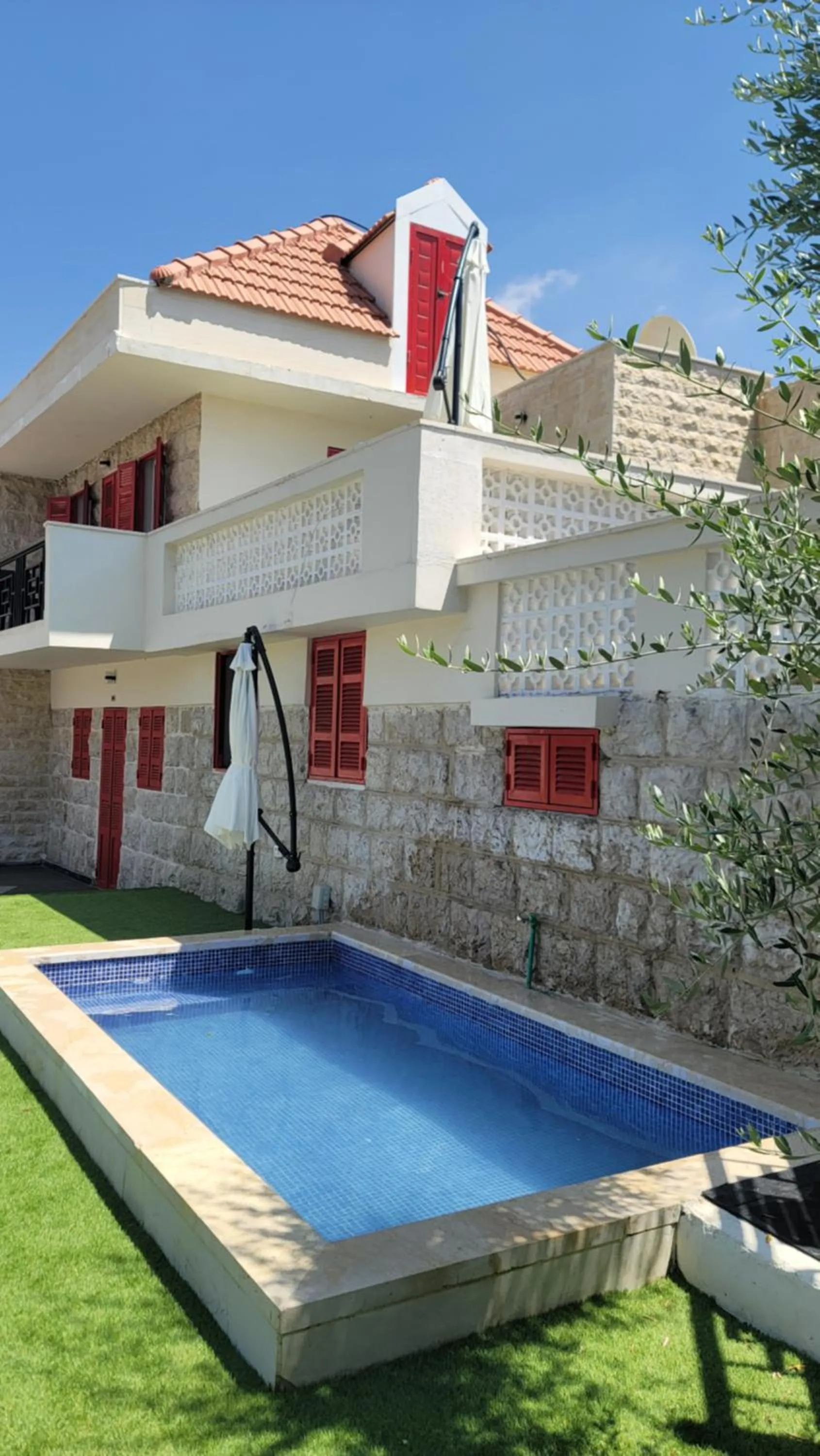 Terminal K Bhamdoun Hotel