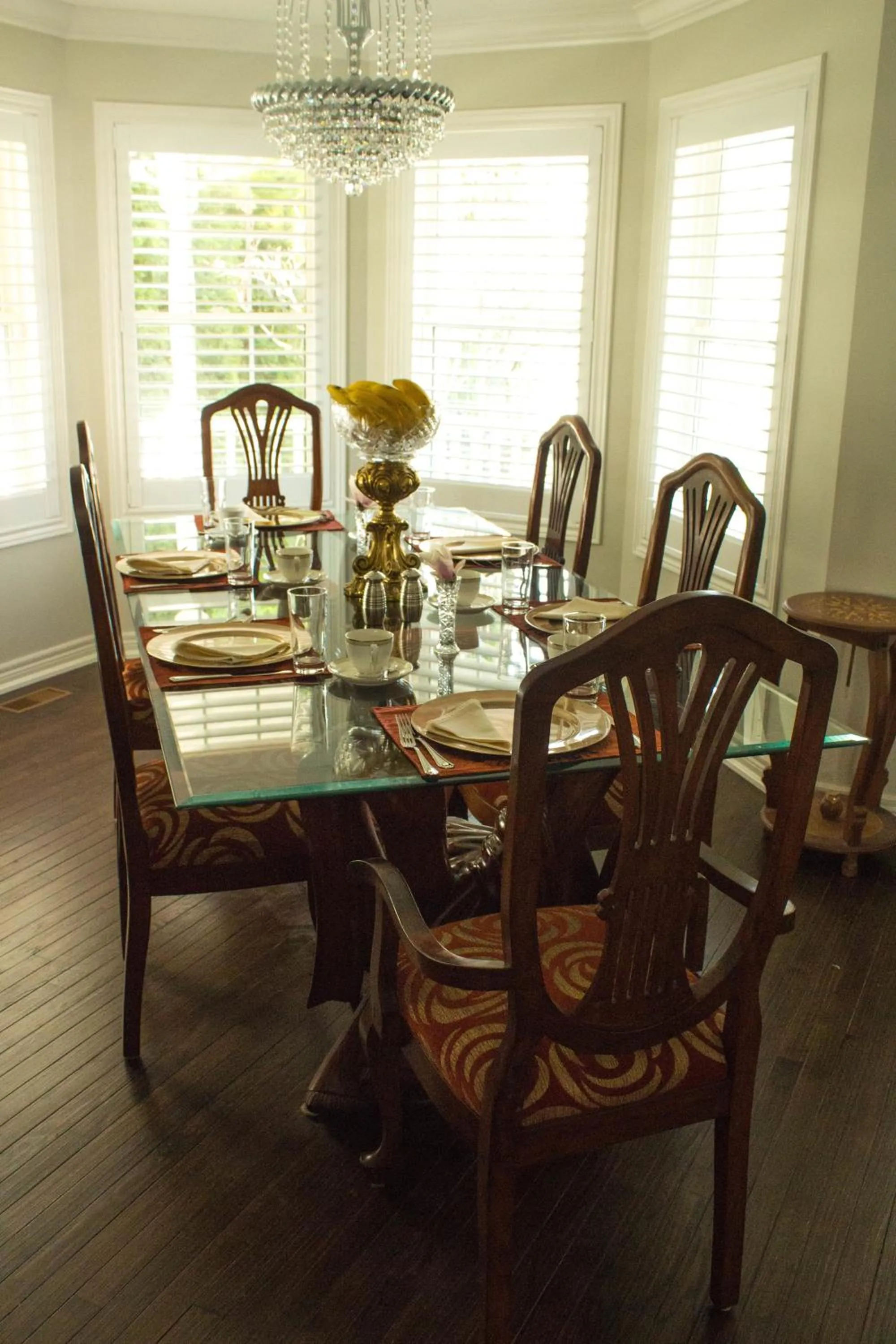 Dining area in Blue Skies Bed & Breakfast