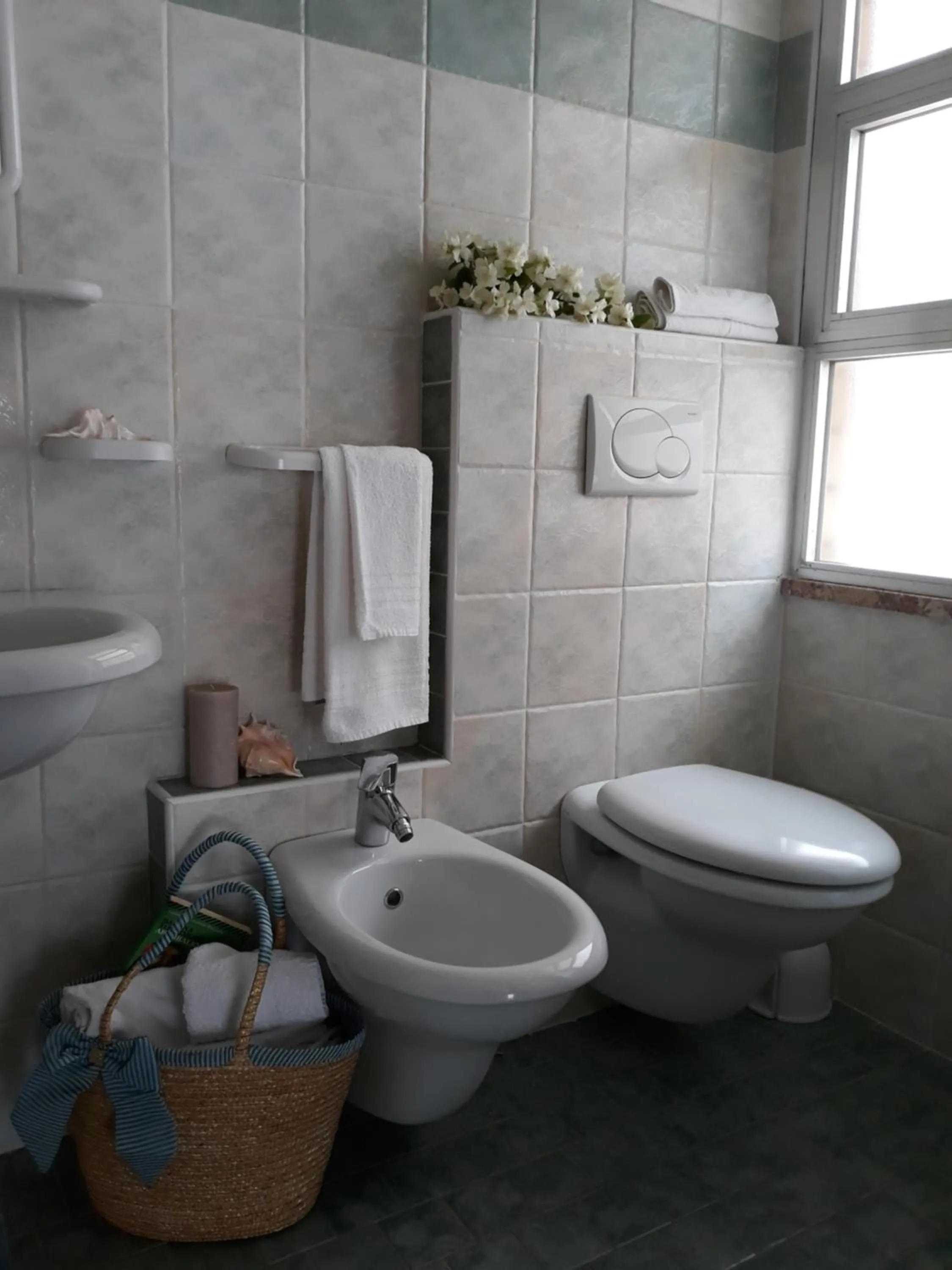 Toilet in Hotel Maxim