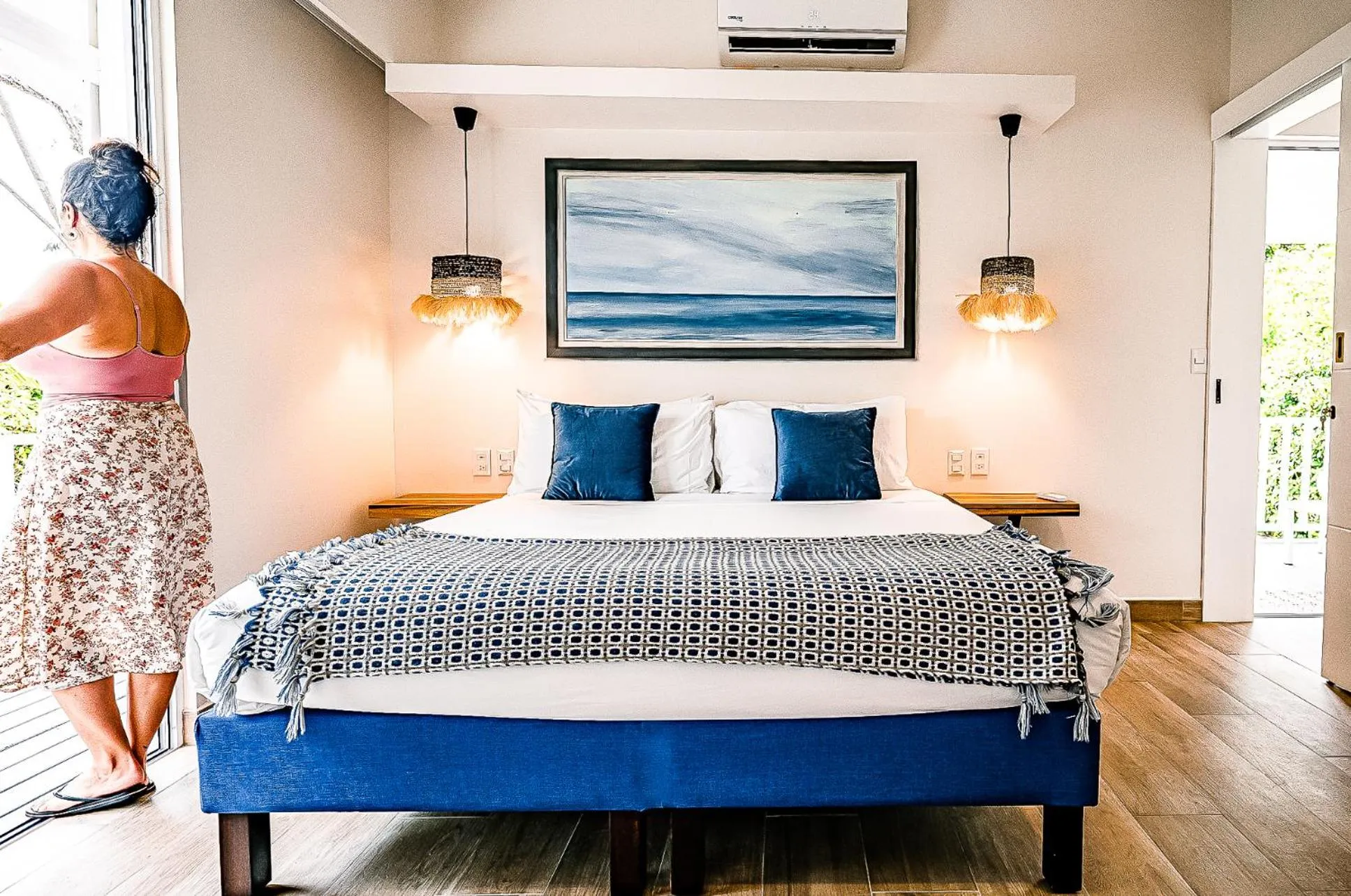 Bedroom, Bed in Les Voiles Blanches - Luxury Lodge