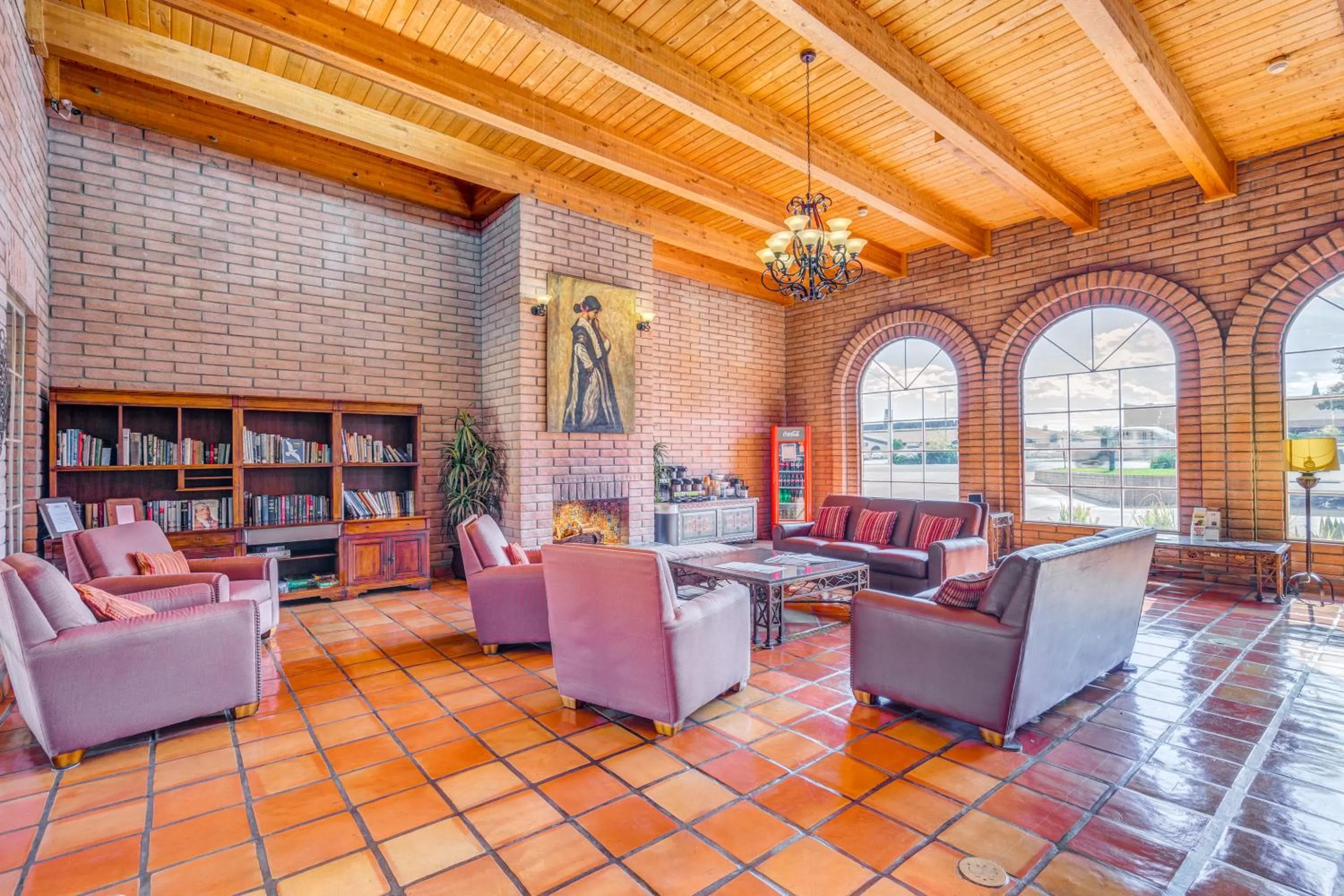 Lobby or reception in Clarion Inn