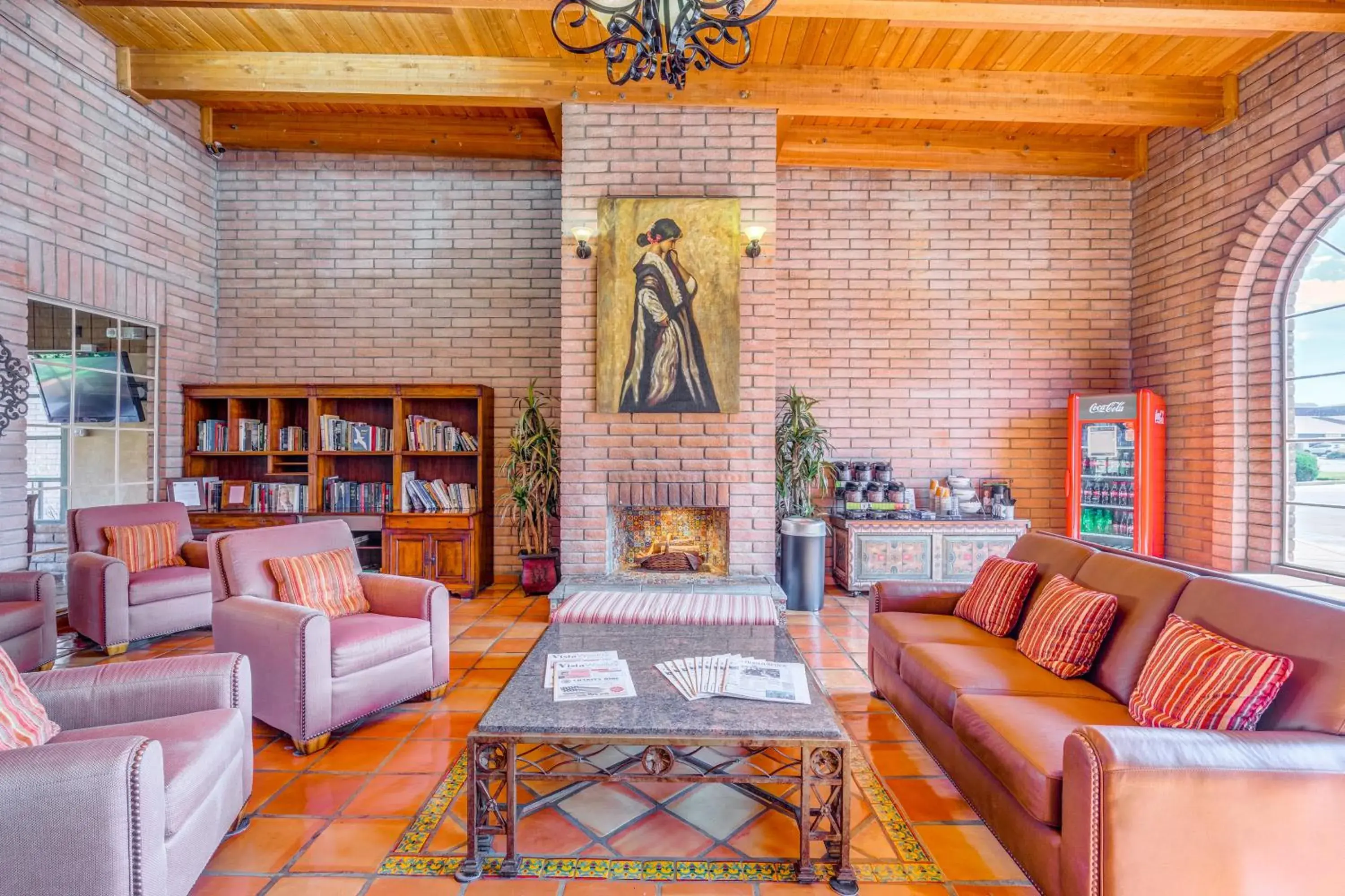 Lobby or reception in Clarion Inn Lobby or reception in Clarion Inn