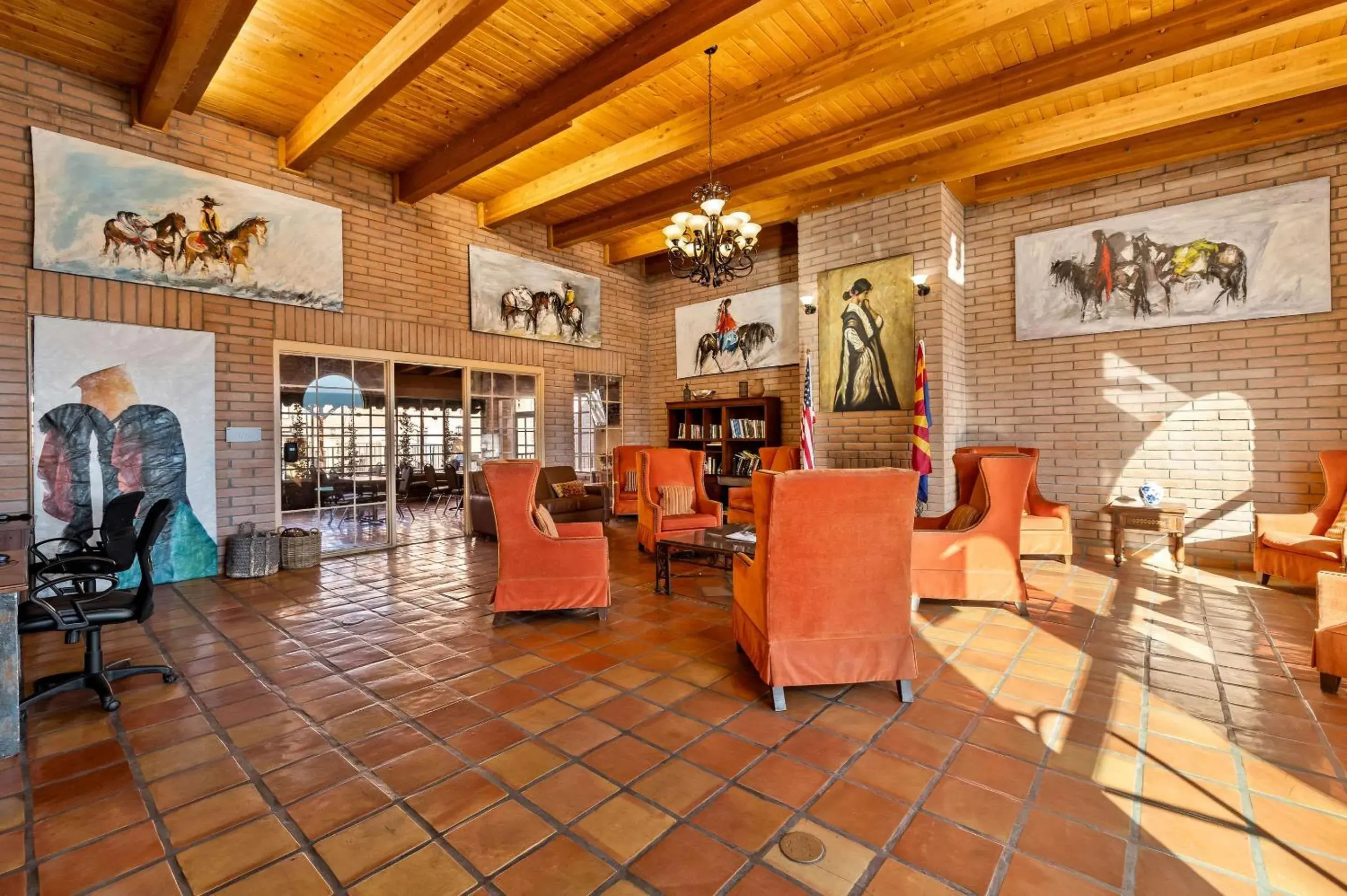 Lobby or reception in Clarion Inn Lobby or reception in Clarion Inn