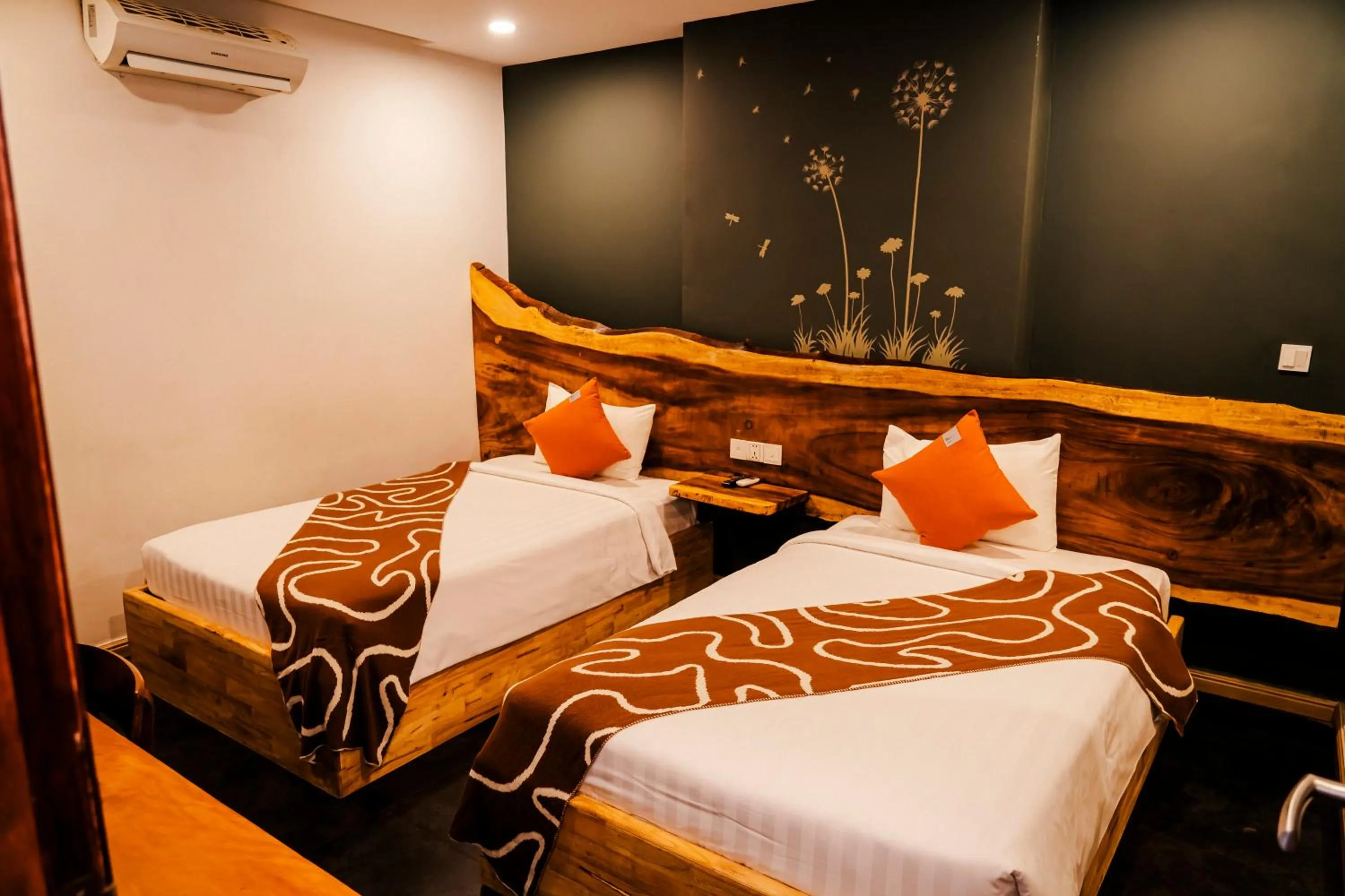 Bedroom, Bed in Monsoon Bassac Hotel