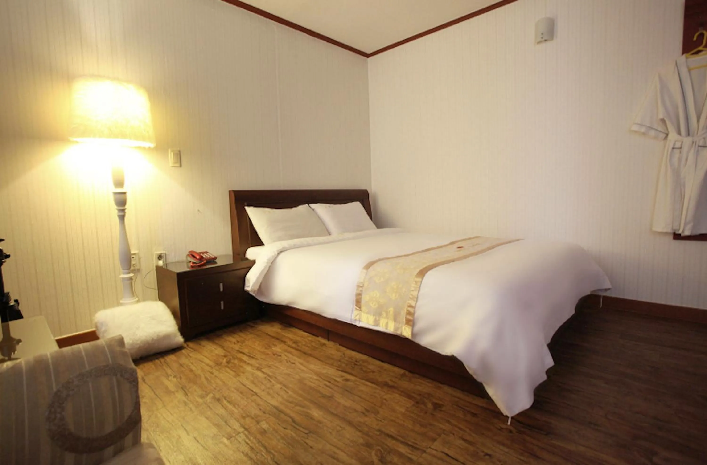 Bed in Orange Hotel Jeju