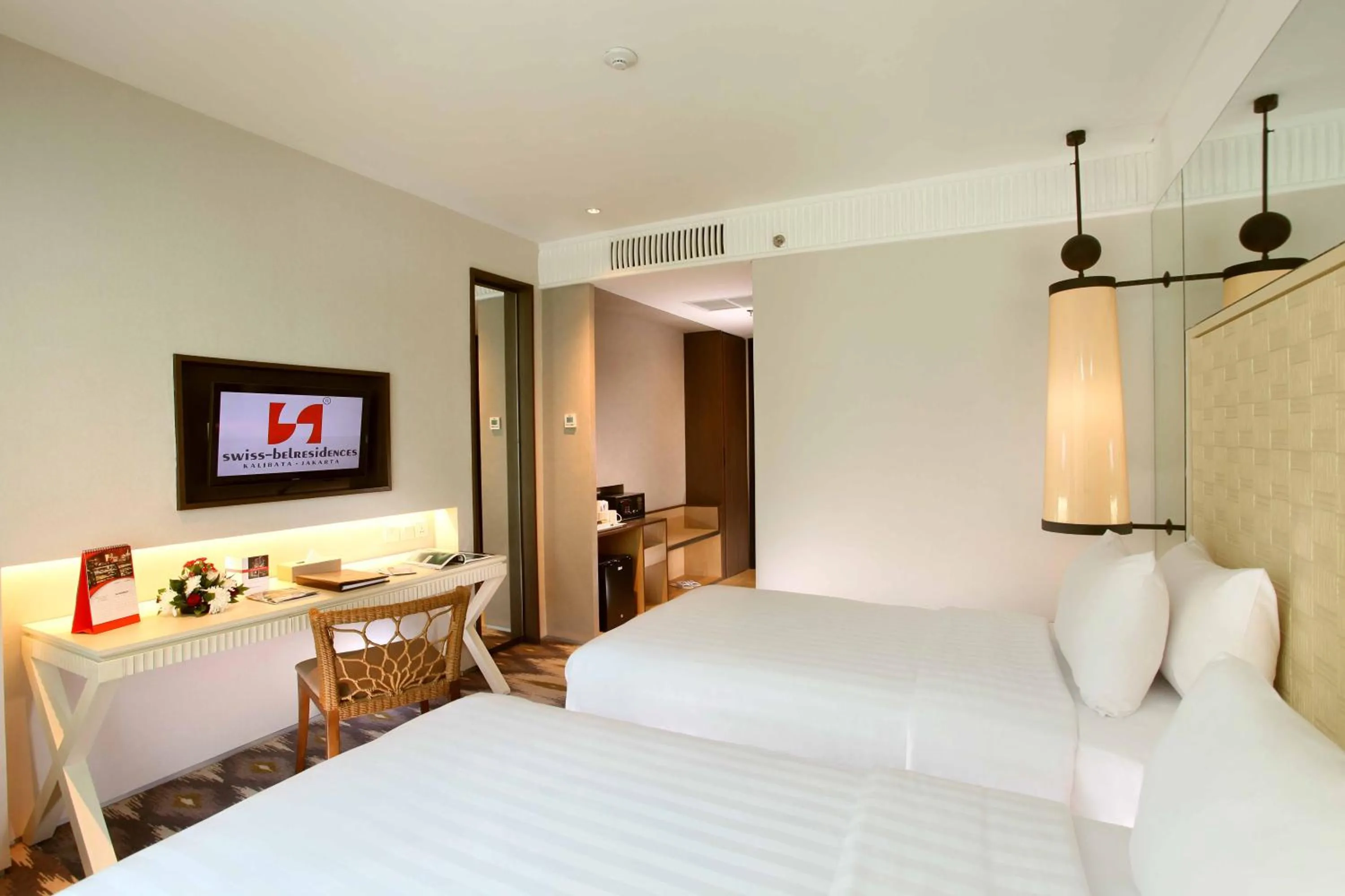 TV and multimedia, Bed in Swiss-Belresidences Kalibata