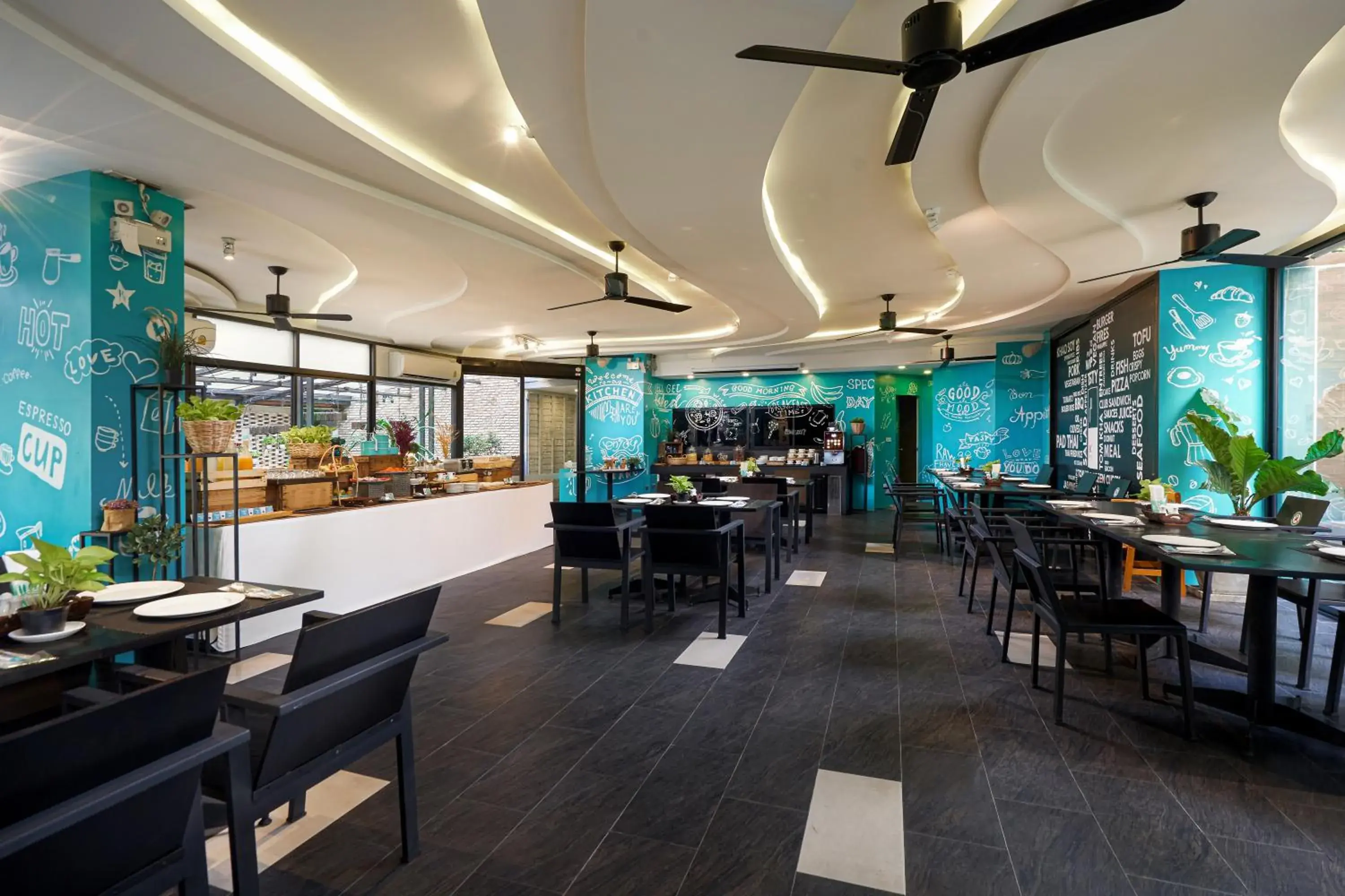 Restaurant/places to eat in Cross Vibe Chiang Mai Decem Nimman Hotel Restaurant/places to eat in Cross Vibe Chiang Mai Decem Nimman Hotel