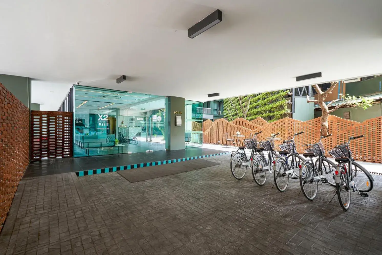 Facade/entrance in Cross Vibe Chiang Mai Decem Nimman Hotel Facade/entrance in Cross Vibe Chiang Mai Decem Nimman Hotel