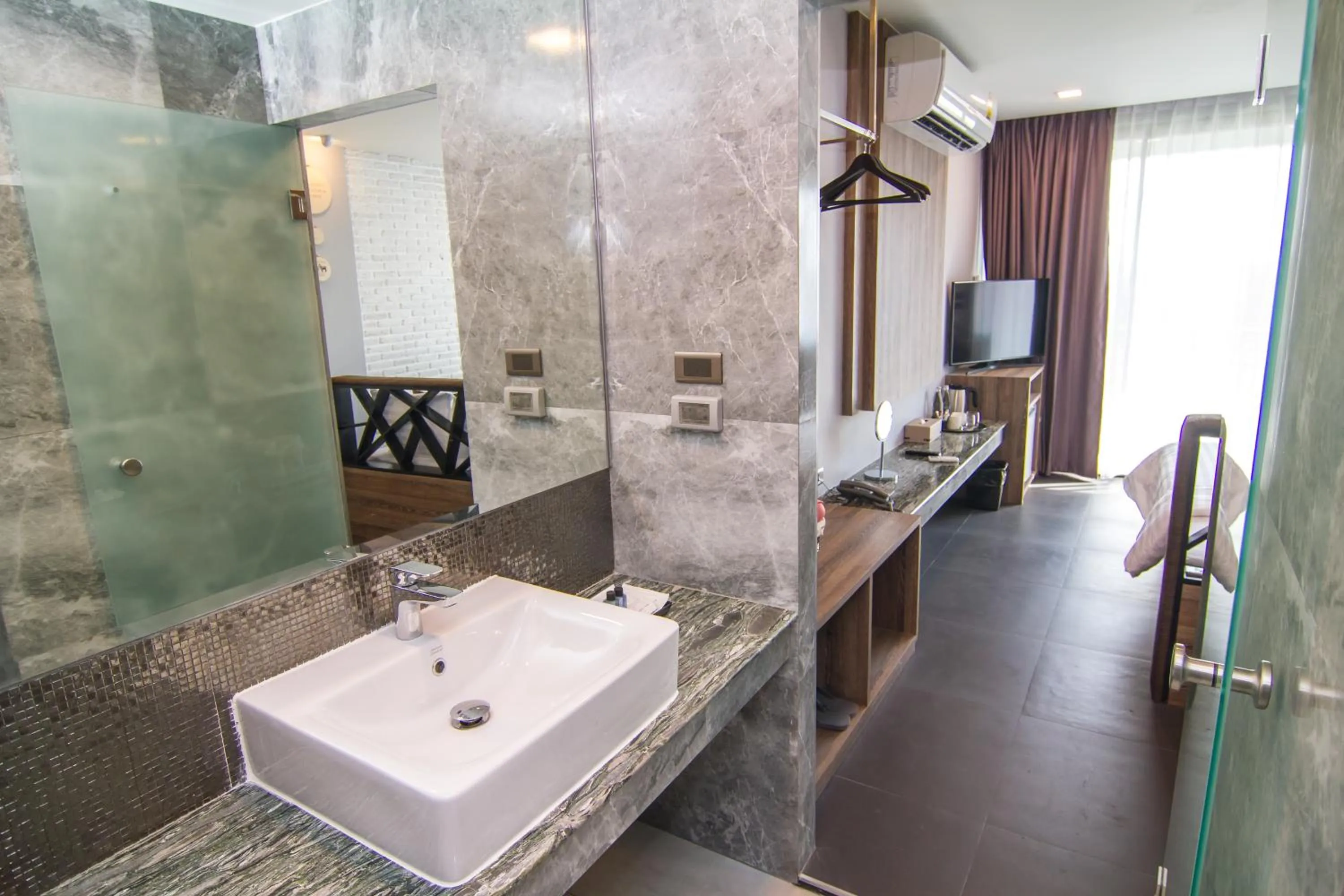 Bathroom in Cross Vibe Chiang Mai Decem Nimman Hotel