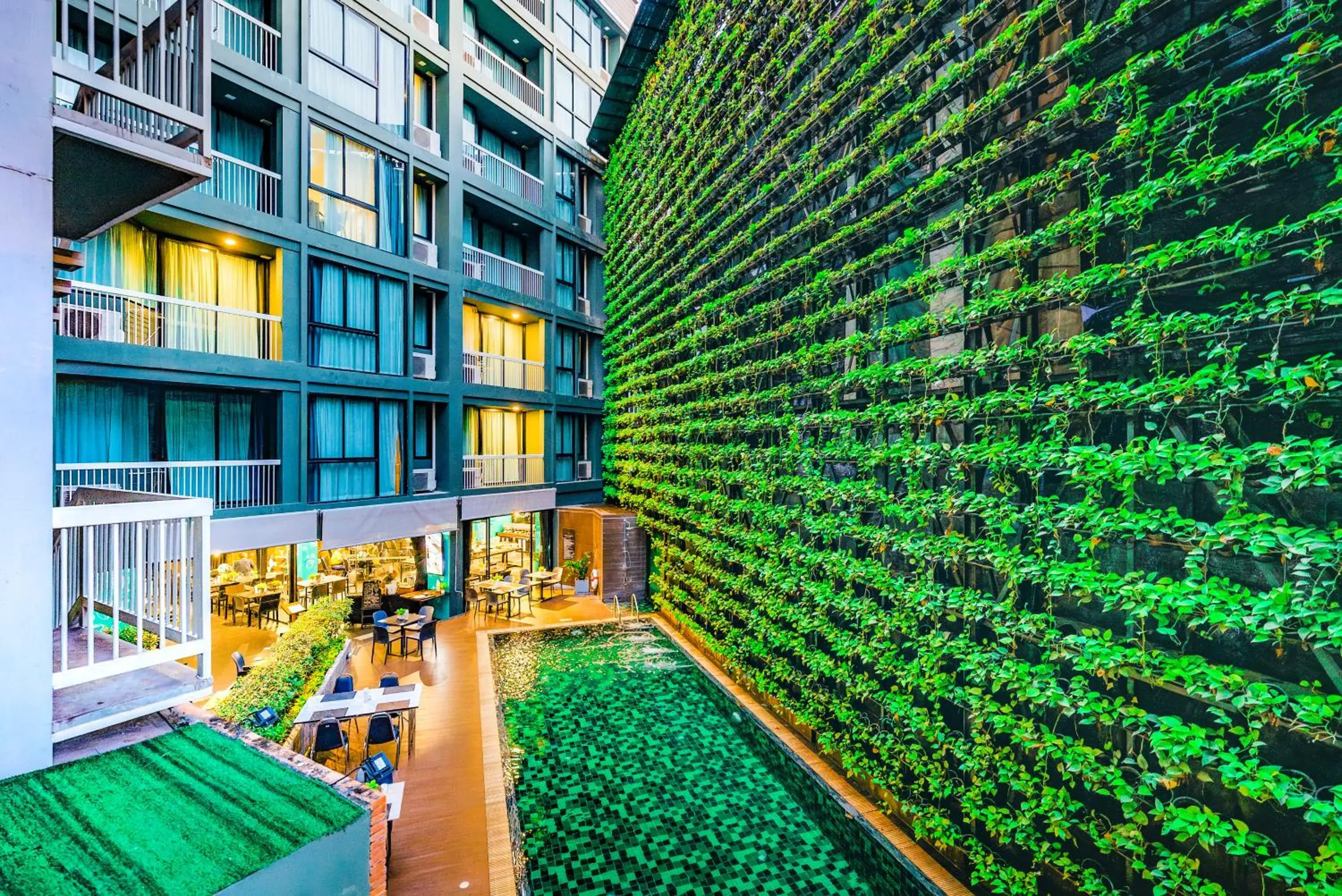 Property building in Cross Vibe Chiang Mai Decem Nimman Hotel Property building in Cross Vibe Chiang Mai Decem Nimman Hotel