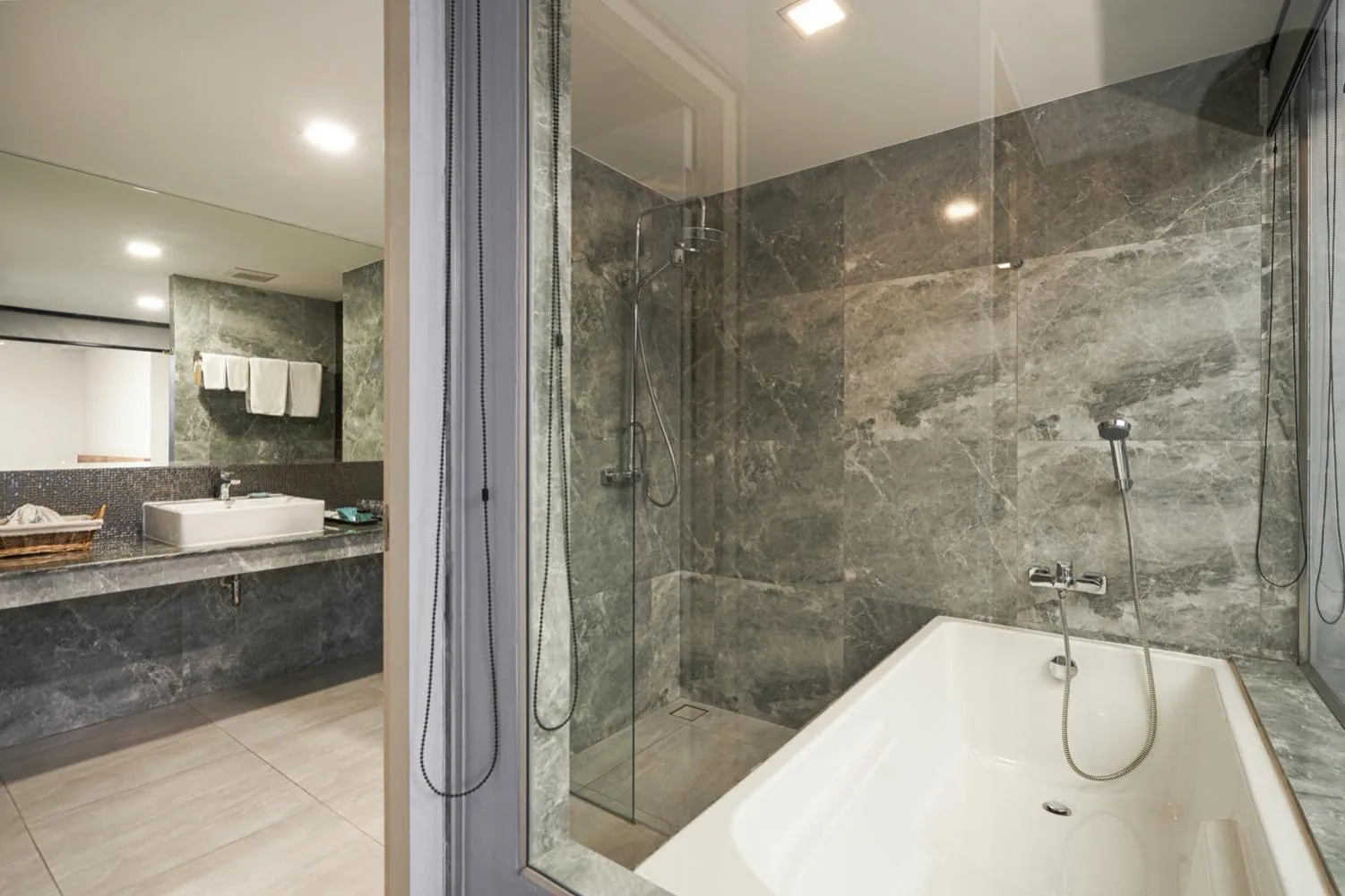 Bathroom in Cross Vibe Chiang Mai Decem Nimman Hotel