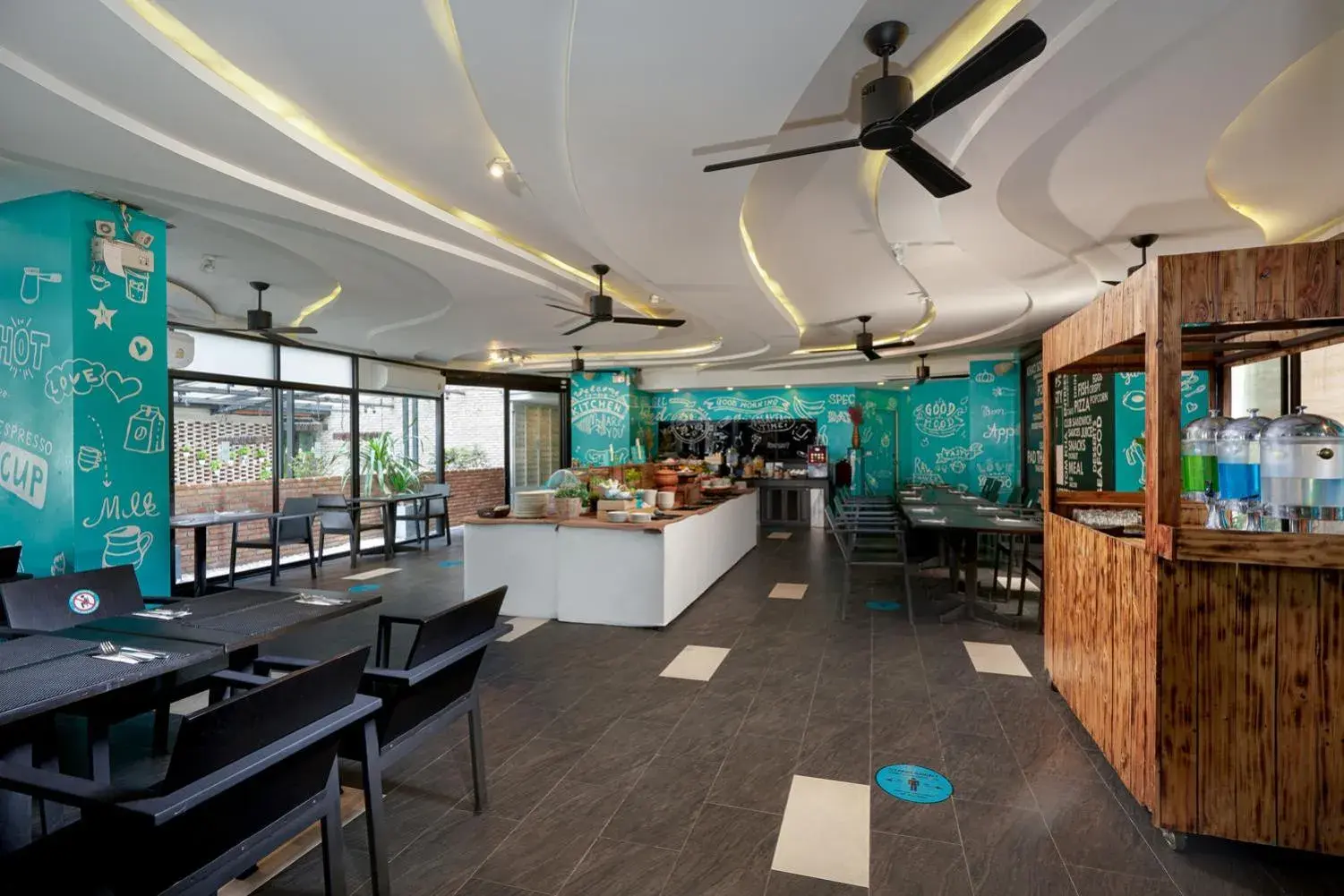 Restaurant/places to eat in Cross Vibe Chiang Mai Decem Nimman Hotel Restaurant/places to eat in Cross Vibe Chiang Mai Decem Nimman Hotel