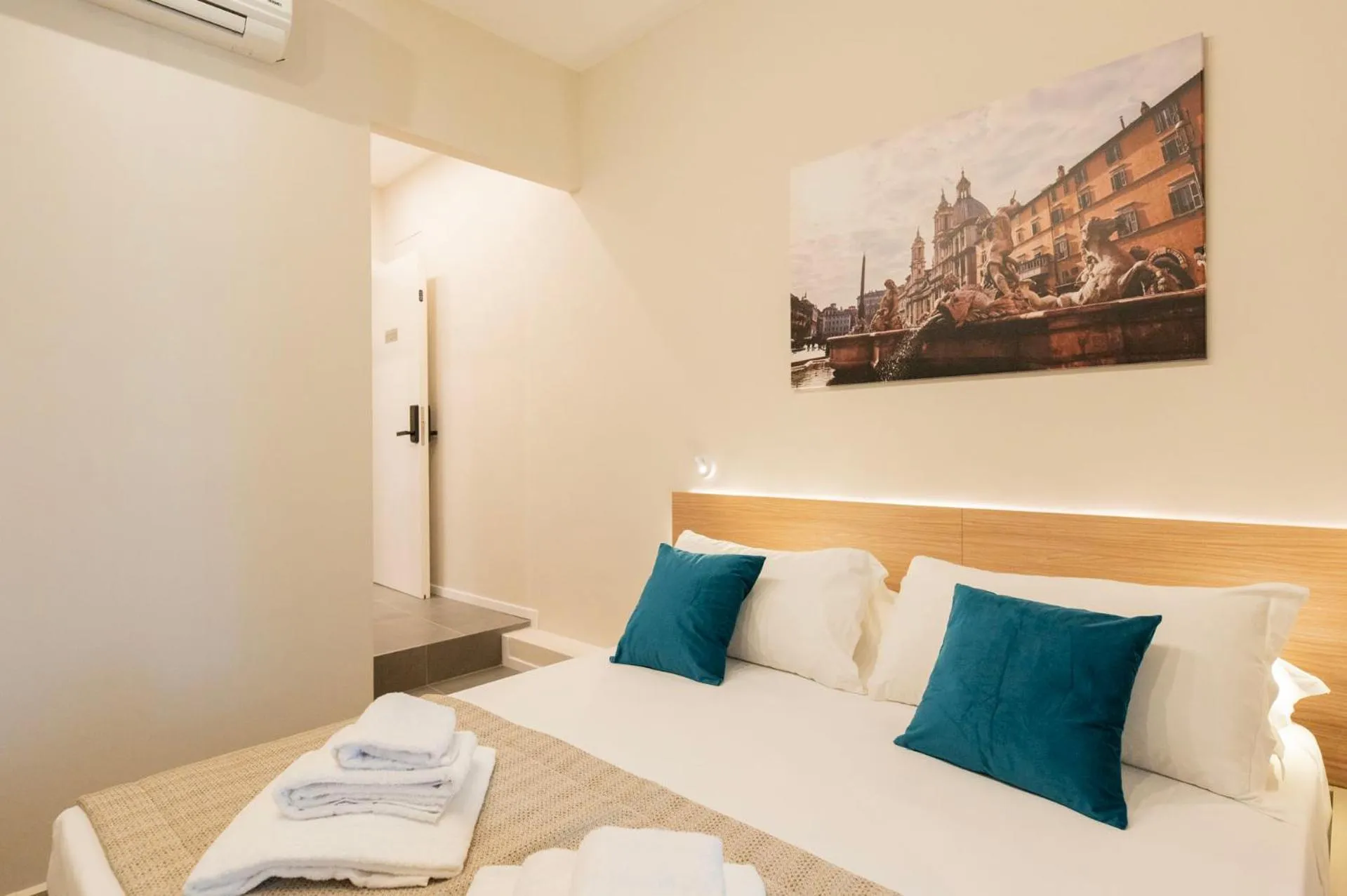 Bed in imperium suite trevi