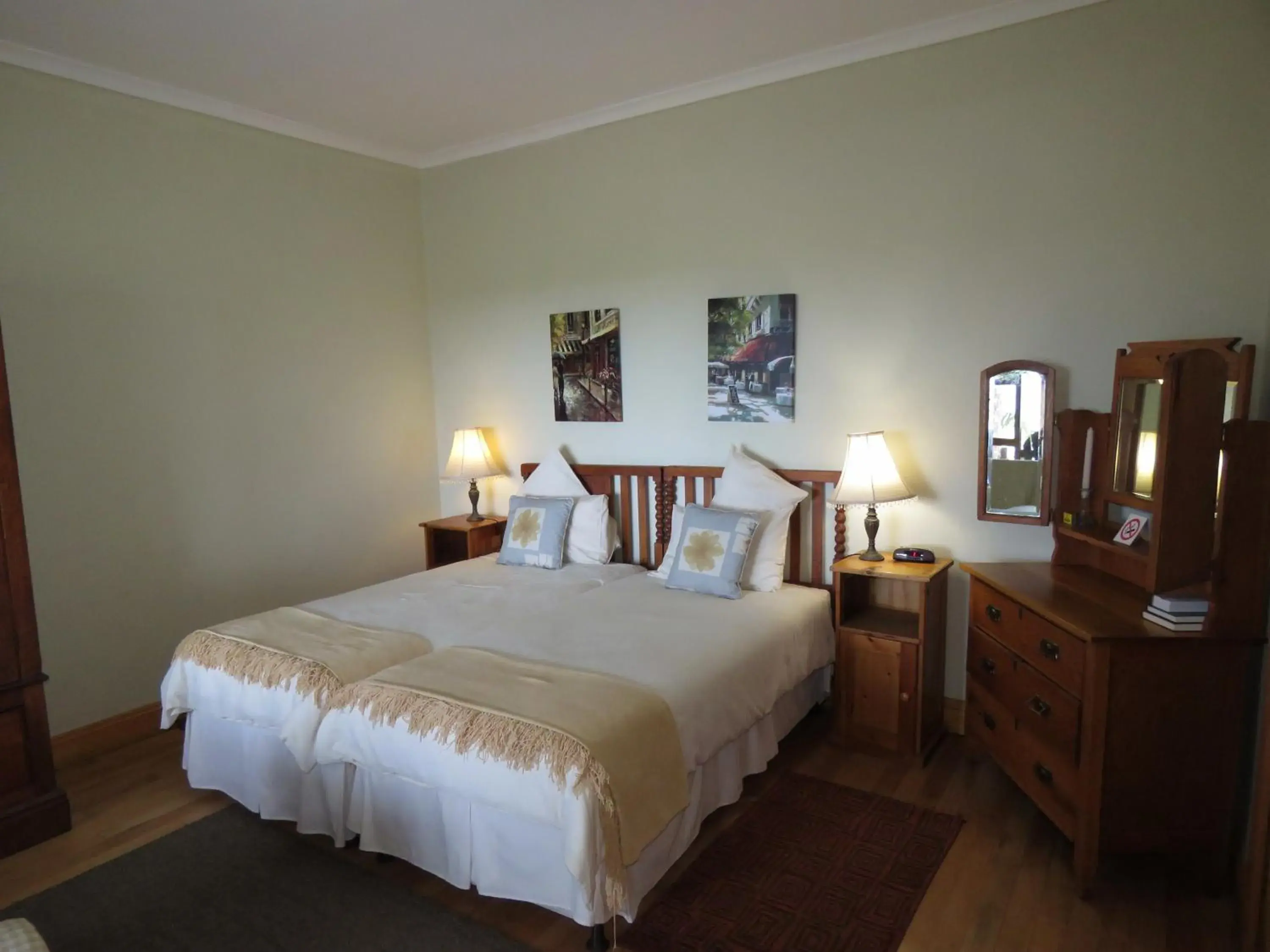 Bed in Mentors Country Estate Bed in Mentors Country Estate