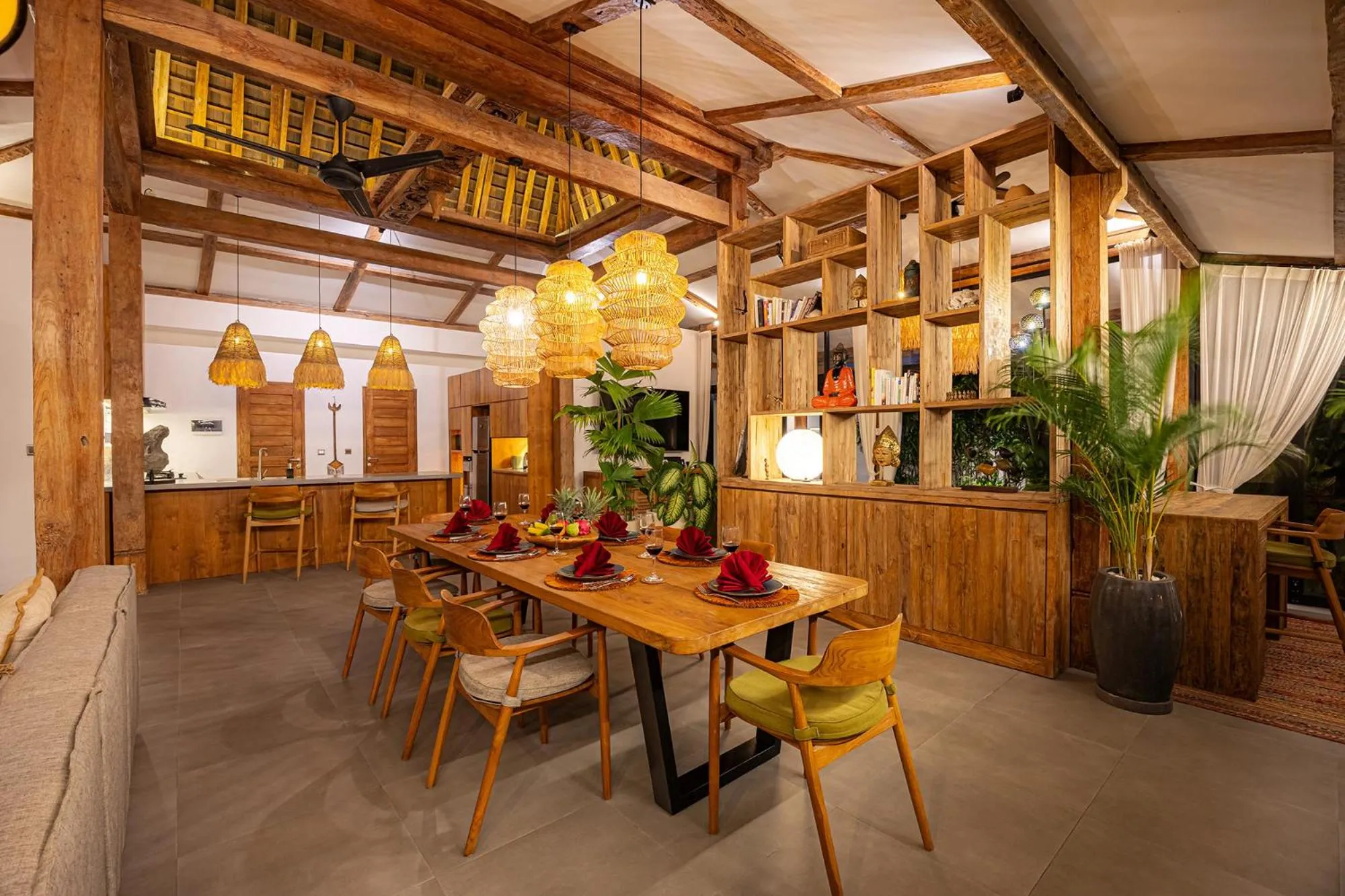 Dining area in Villa Sebelah by Optimum Bali Villas