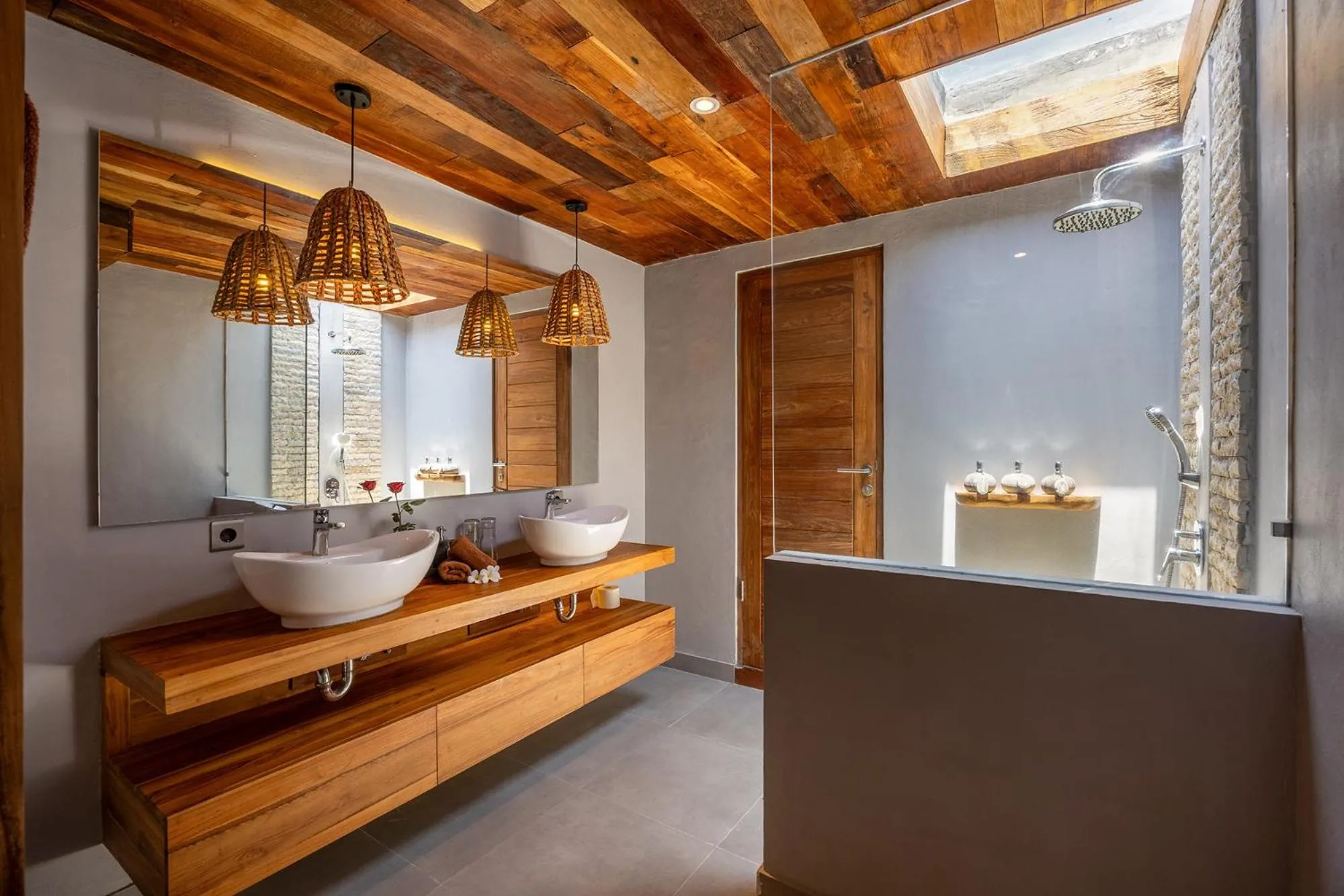 Bathroom in Villa Sebelah by Optimum Bali Villas