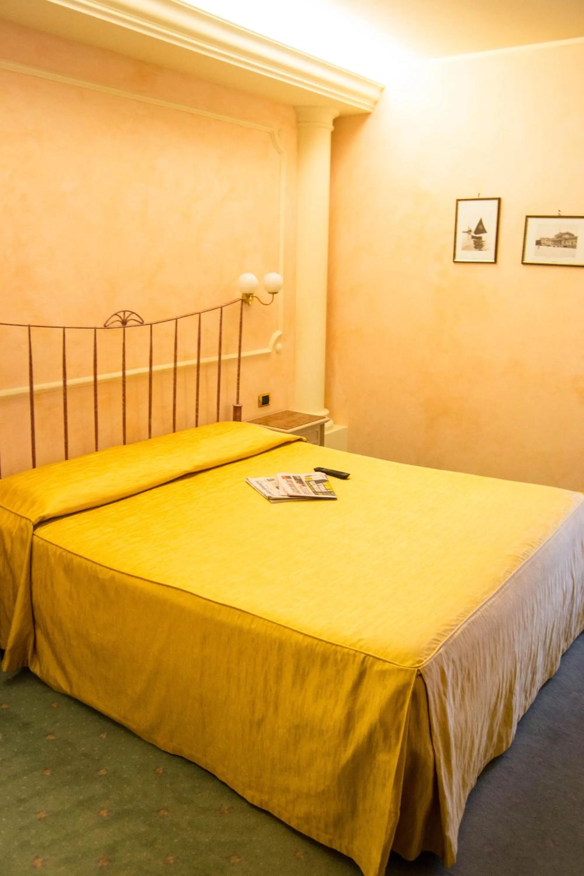 Bedroom, Bed in Hotel San Clemente