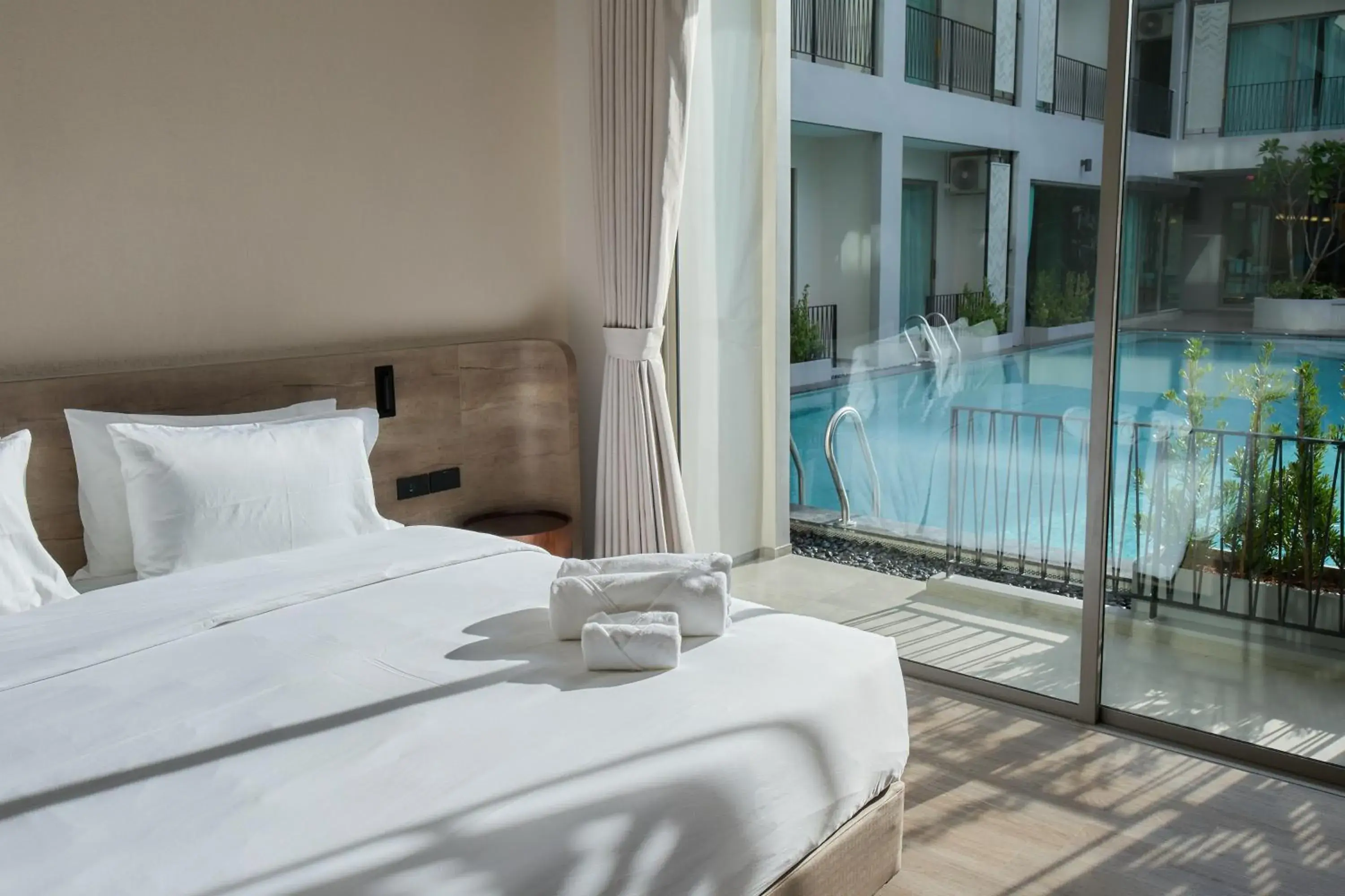 King Room with Pool View in Unya Hotel Ubon - โรงเเรมอัญญาอุบล King Room with Pool View in Unya Hotel Ubon - โรงเเรมอัญญาอุบล