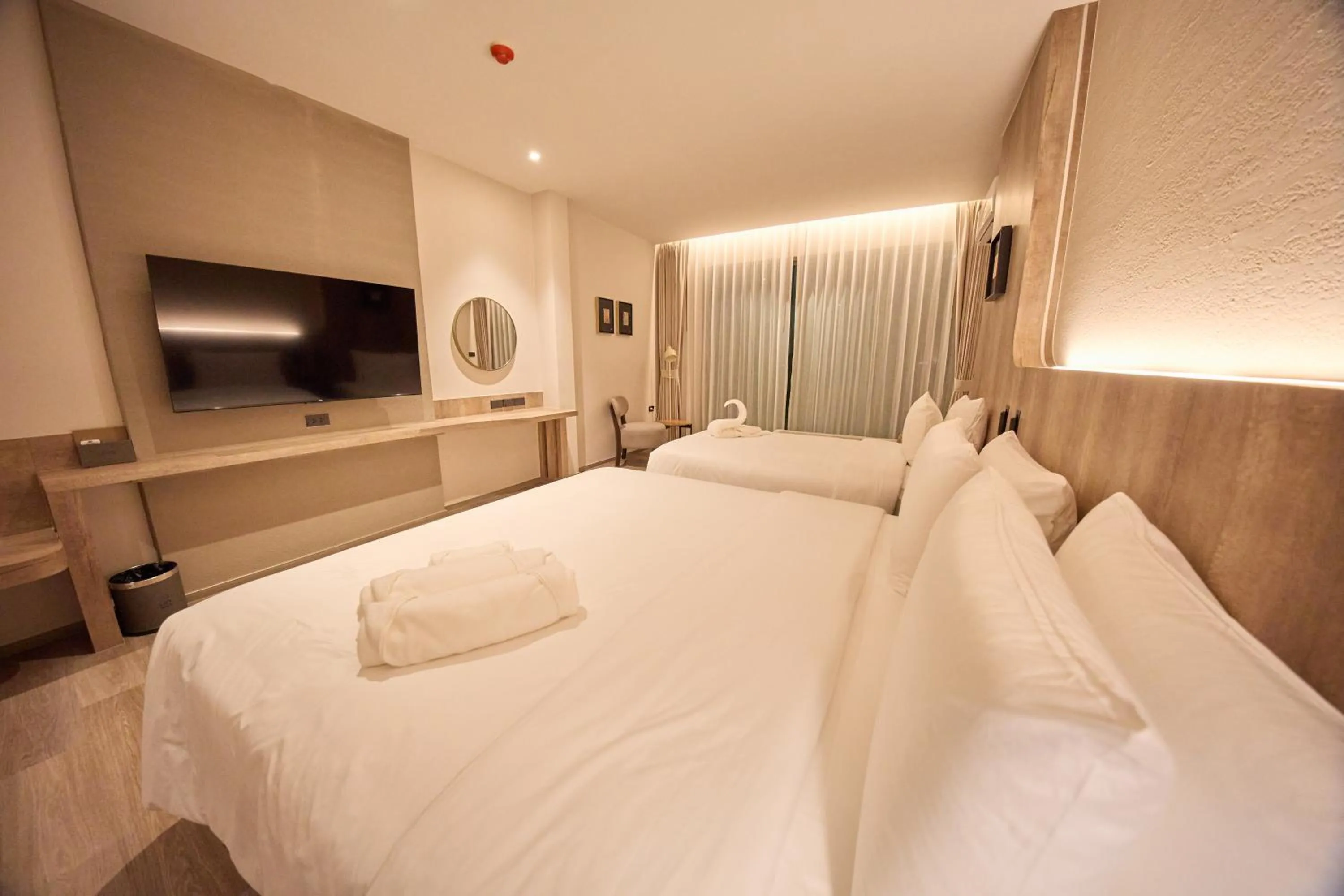 Triple Room in Unya Hotel Ubon - โรงเเรมอัญญาอุบล