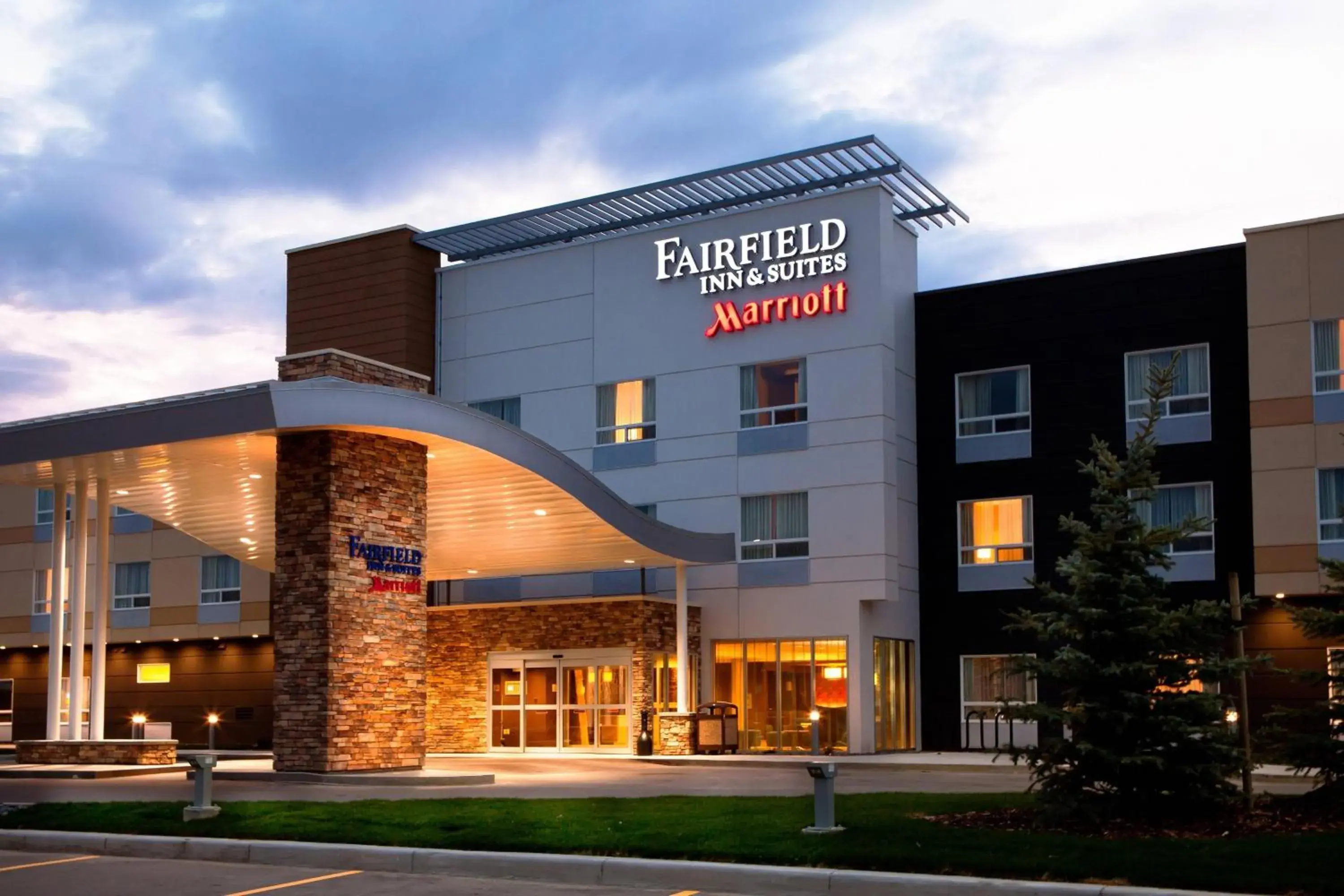 Property building in Fairfield Inn & Suites by Marriott Lethbridge Property building in Fairfield Inn & Suites by Marriott Lethbridge