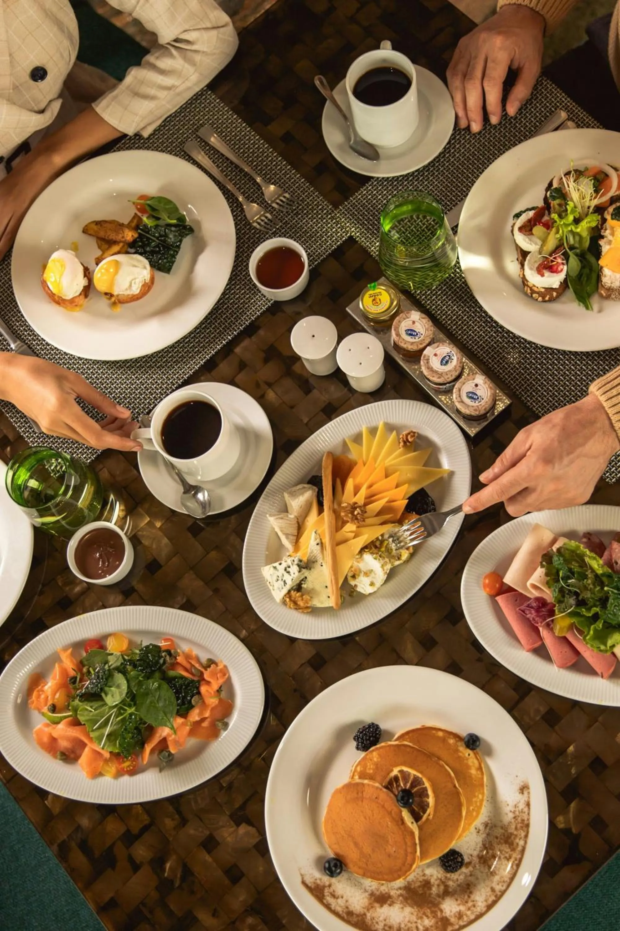 Breakfast in The Nile Ritz-Carlton, Cairo