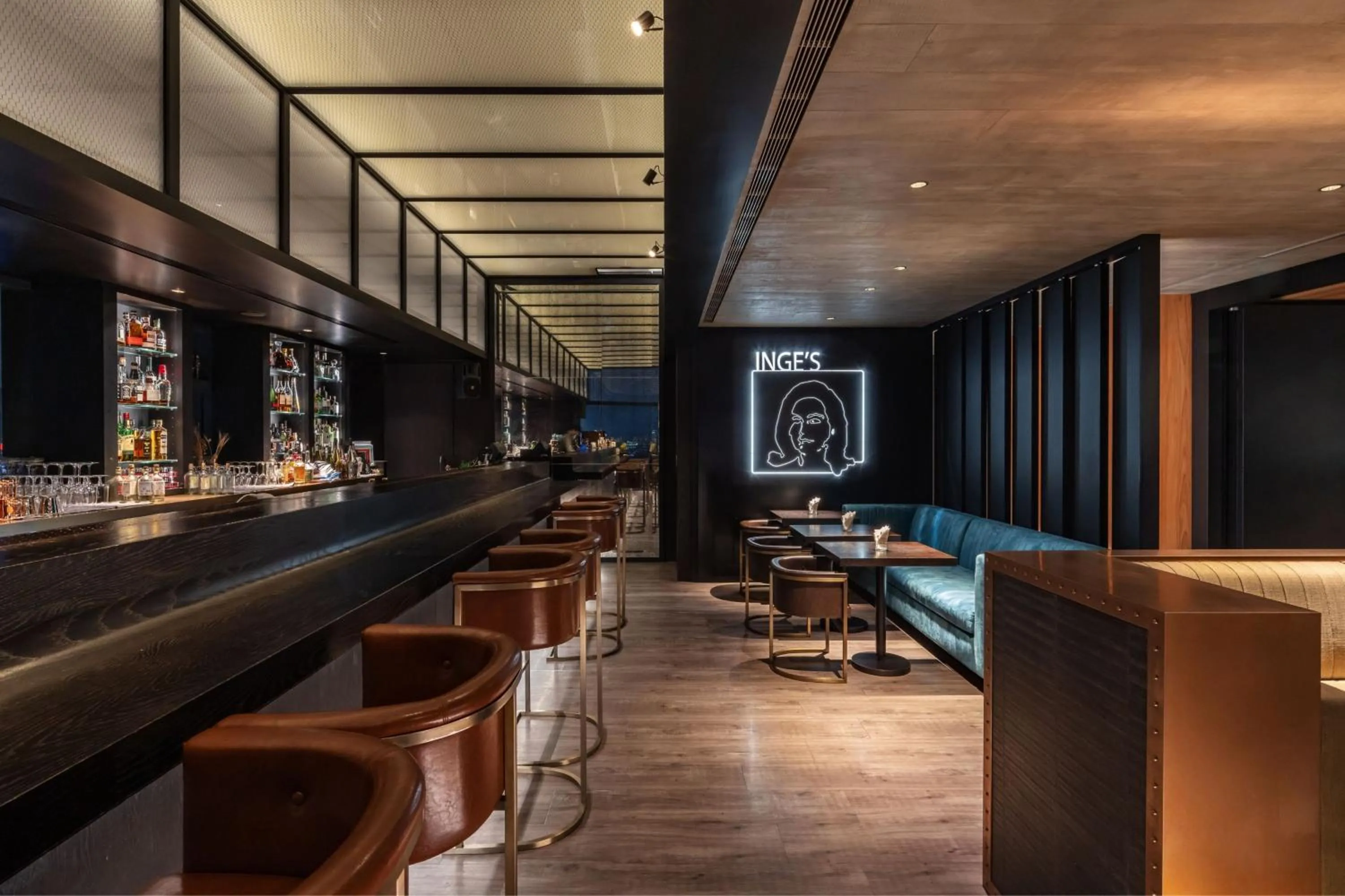 Lounge or bar in Taipei Marriott Hotel