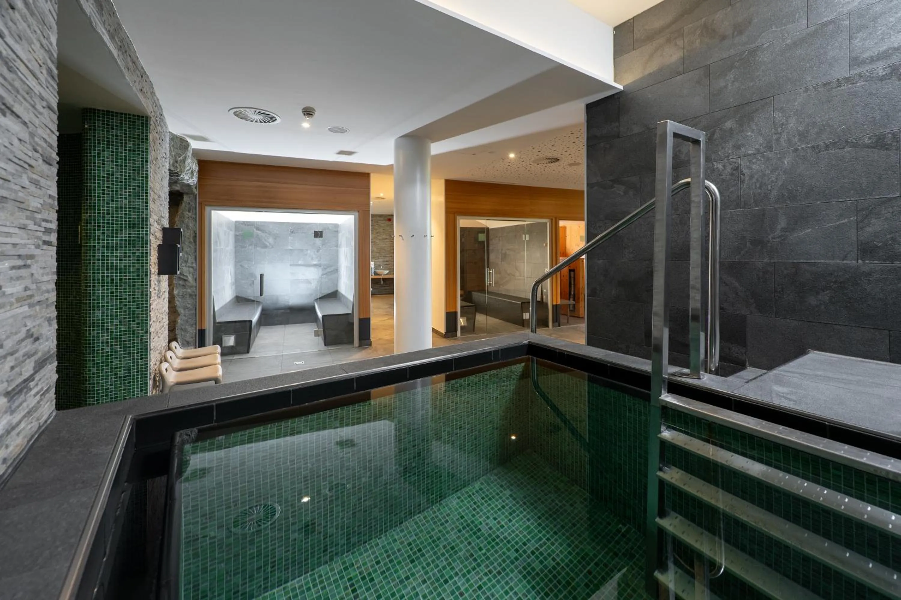 Spa and wellness centre/facilities in DAS SIEBEN - Adults Only