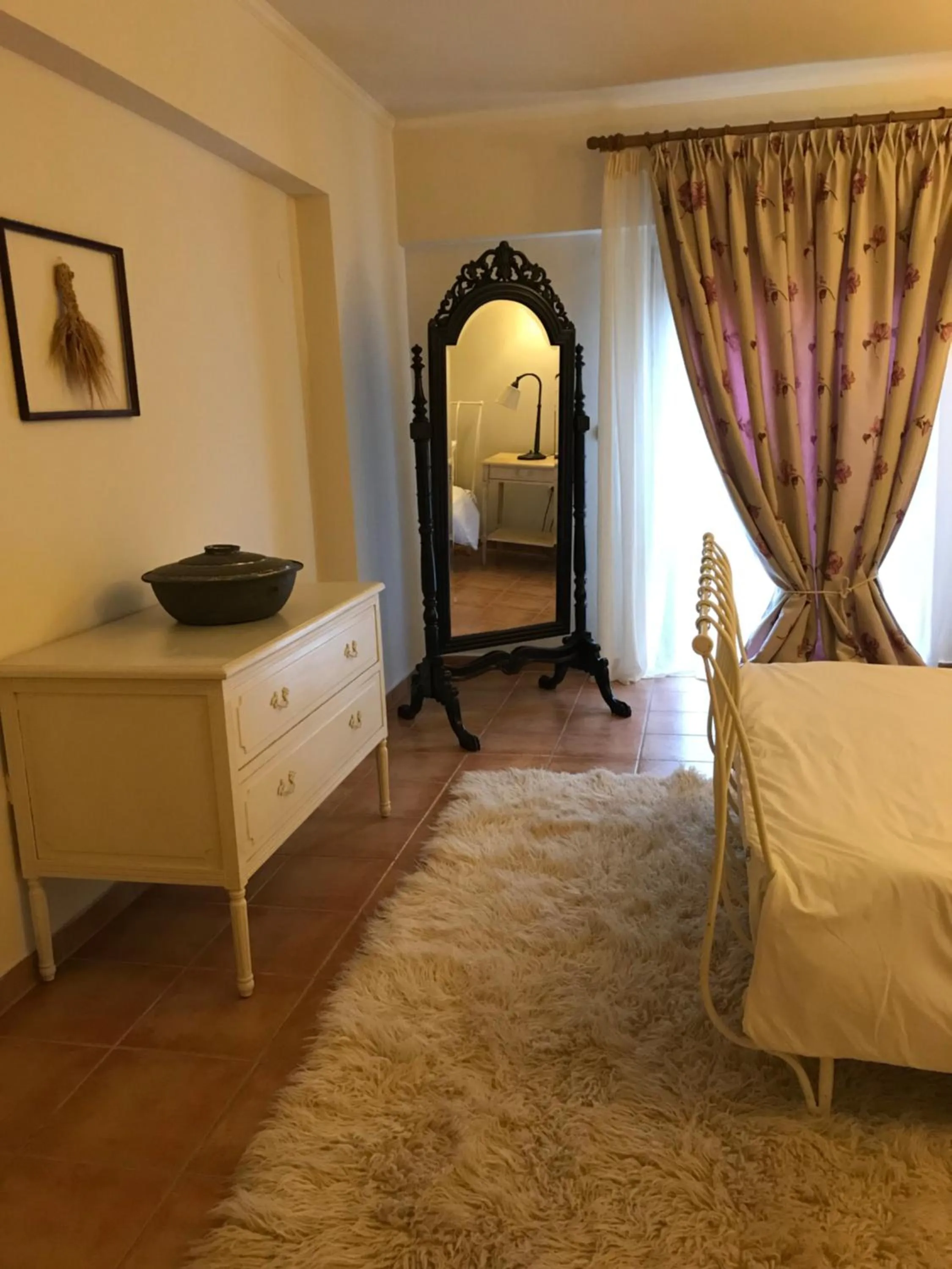 Bedroom, Bed in Aloni Toy Kir Thanasi Hotel & Spa