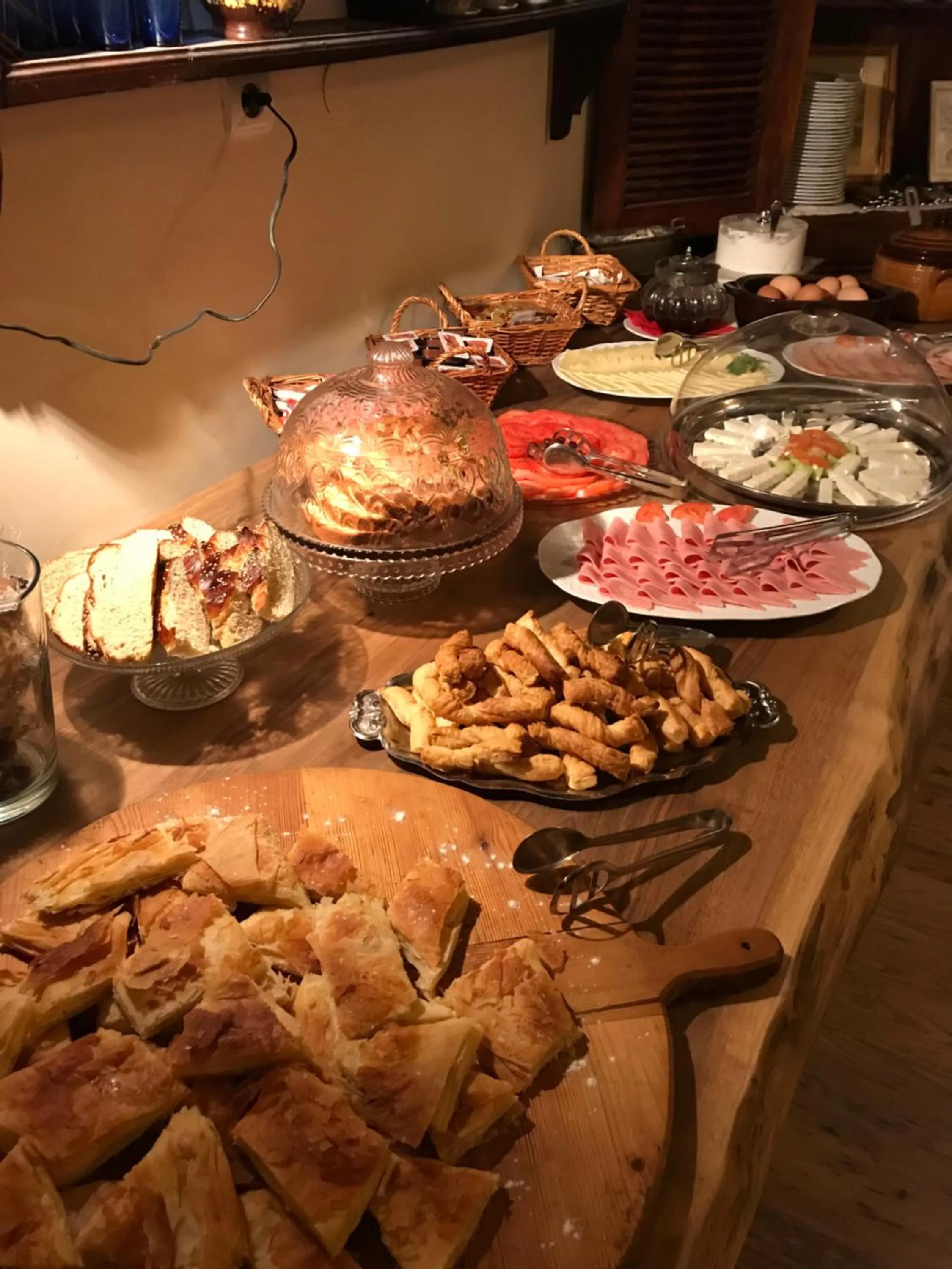 Buffet breakfast in Aloni Toy Kir Thanasi Hotel & Spa