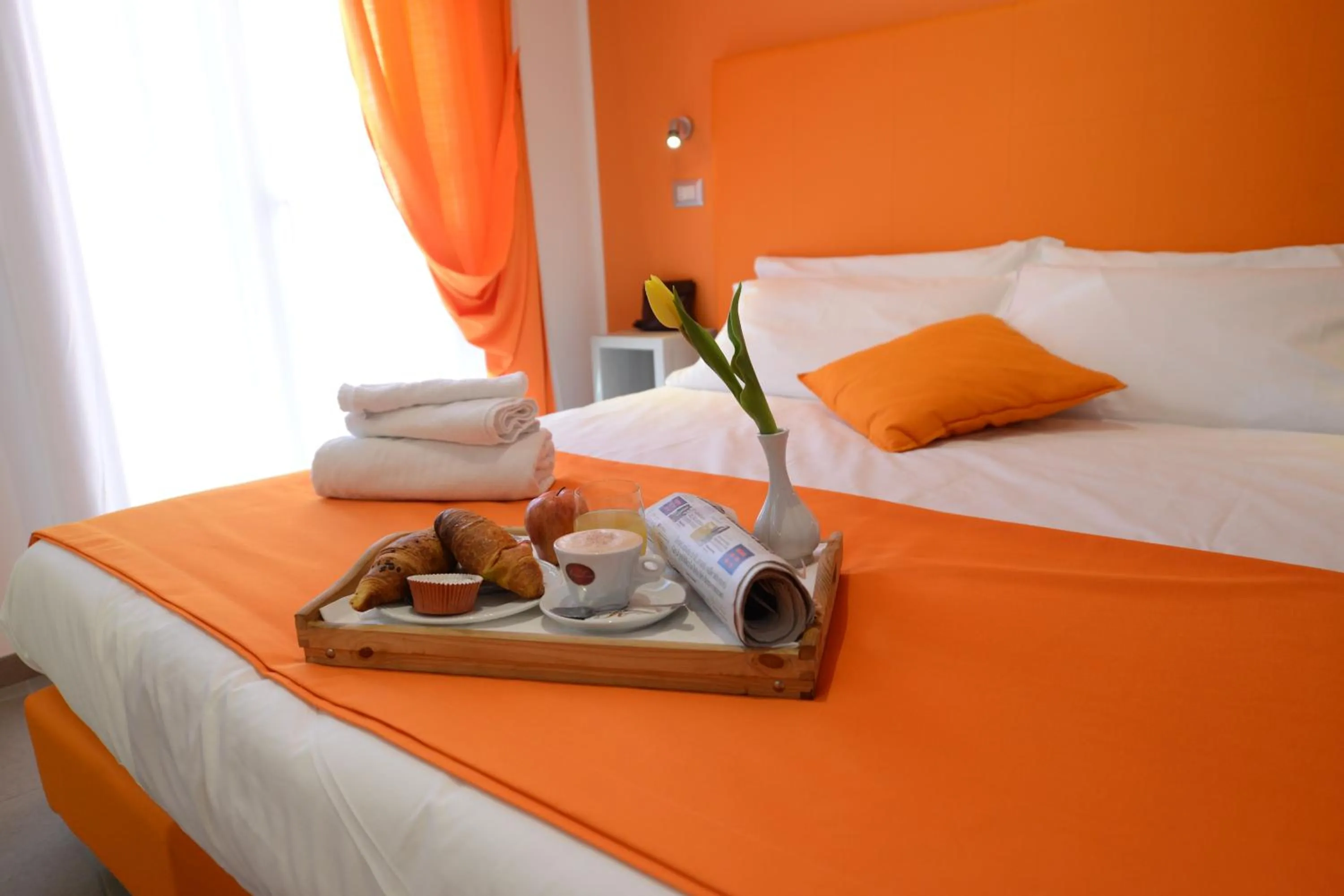 Day, Bed in Hotel Nuova Orchidea