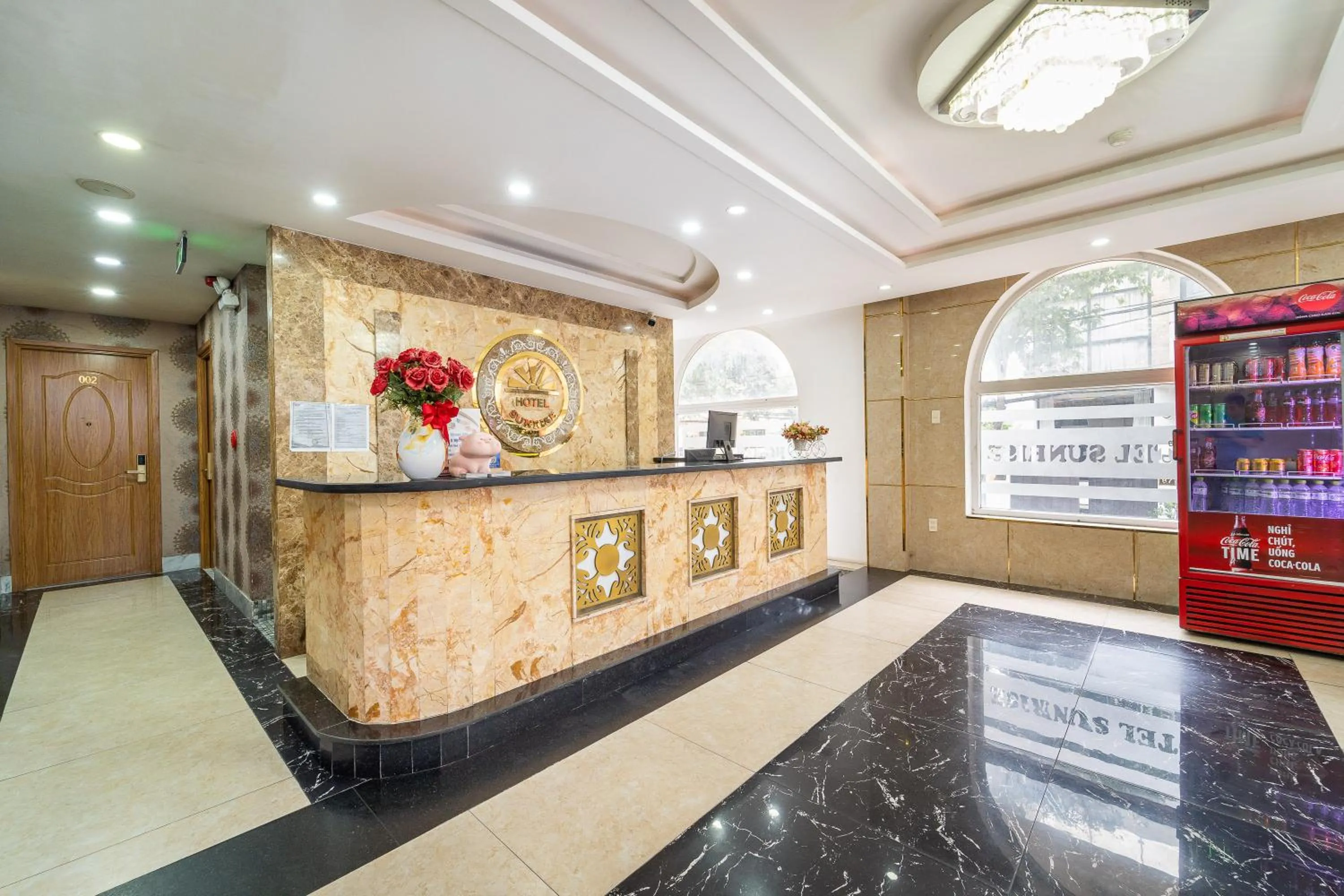 Lobby or reception in Collection O Sunrise Hotel Trung Son Near Lotte Mart