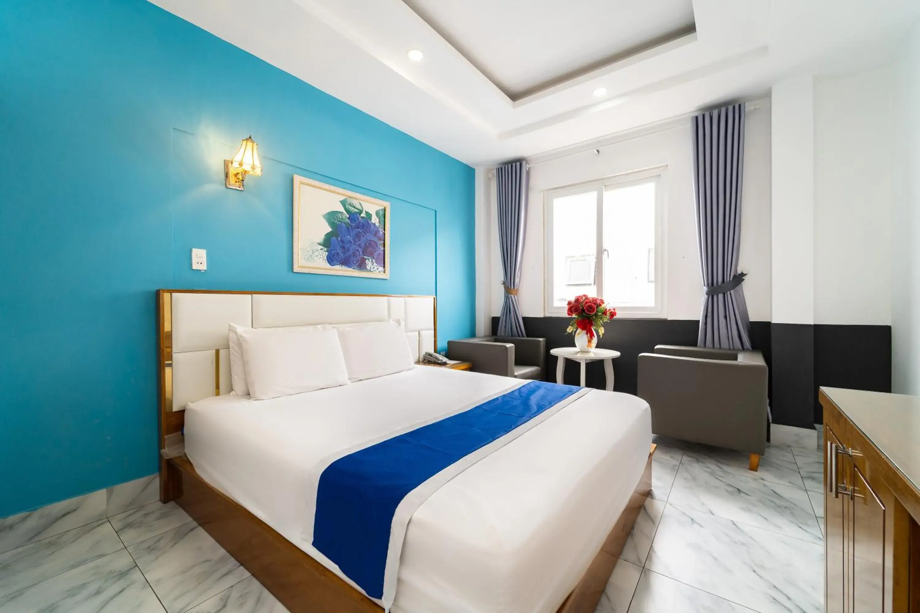 Standard Double Room in Collection O Sunrise Hotel Trung Son Near Lotte Mart Standard Double Room in Collection O Sunrise Hotel Trung Son Near Lotte Mart