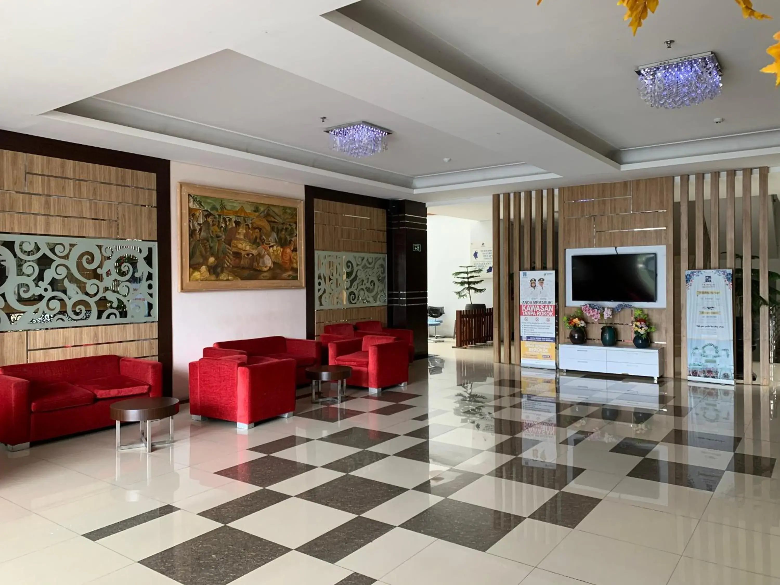 Lobby or reception in Prima SR Hotel & Convention Yogyakarta Lobby or reception in Prima SR Hotel & Convention Yogyakarta