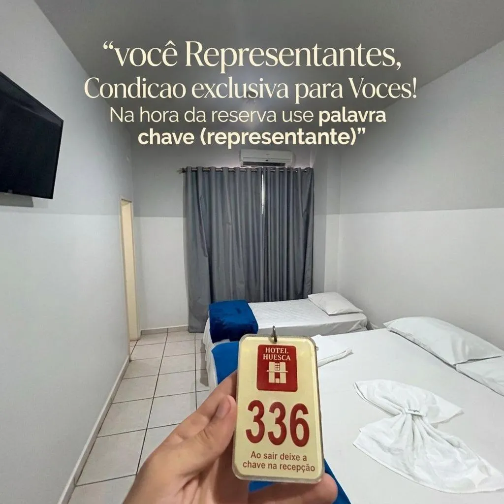 Property building, Bed in Hotel Palace Huesca