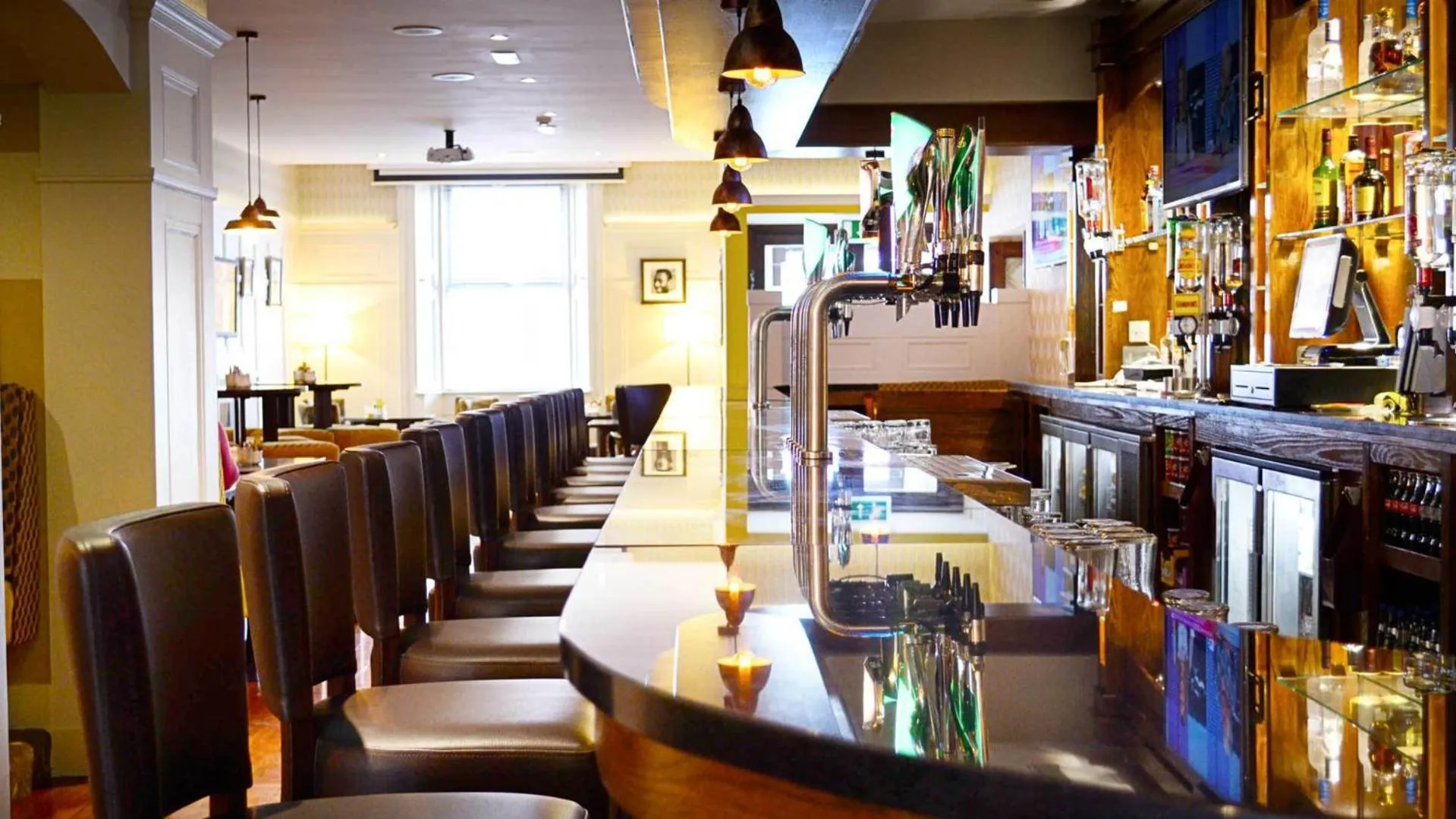 Lounge or bar in Cill Aodain Court Hotel