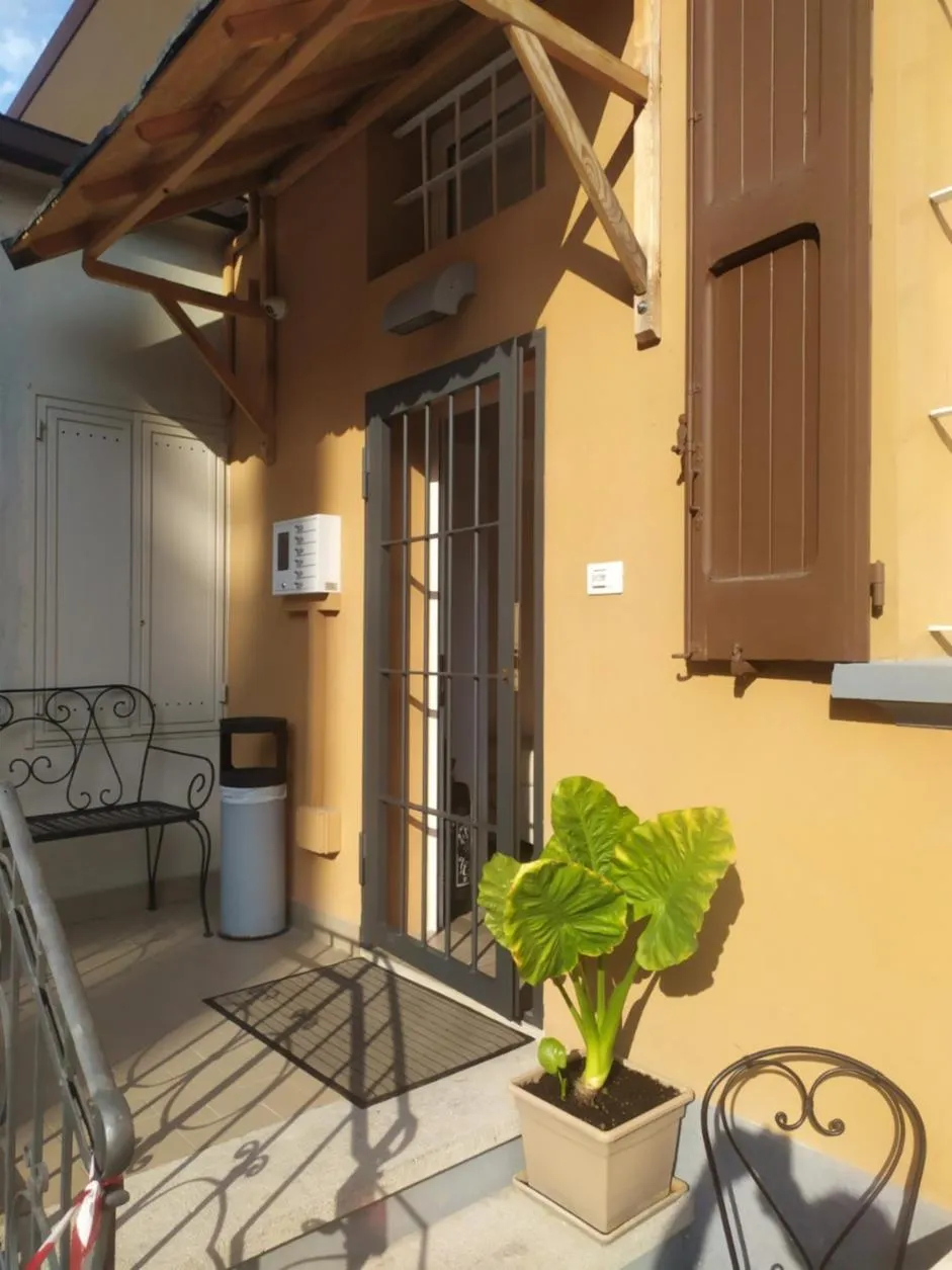 Property building in Le Stanze