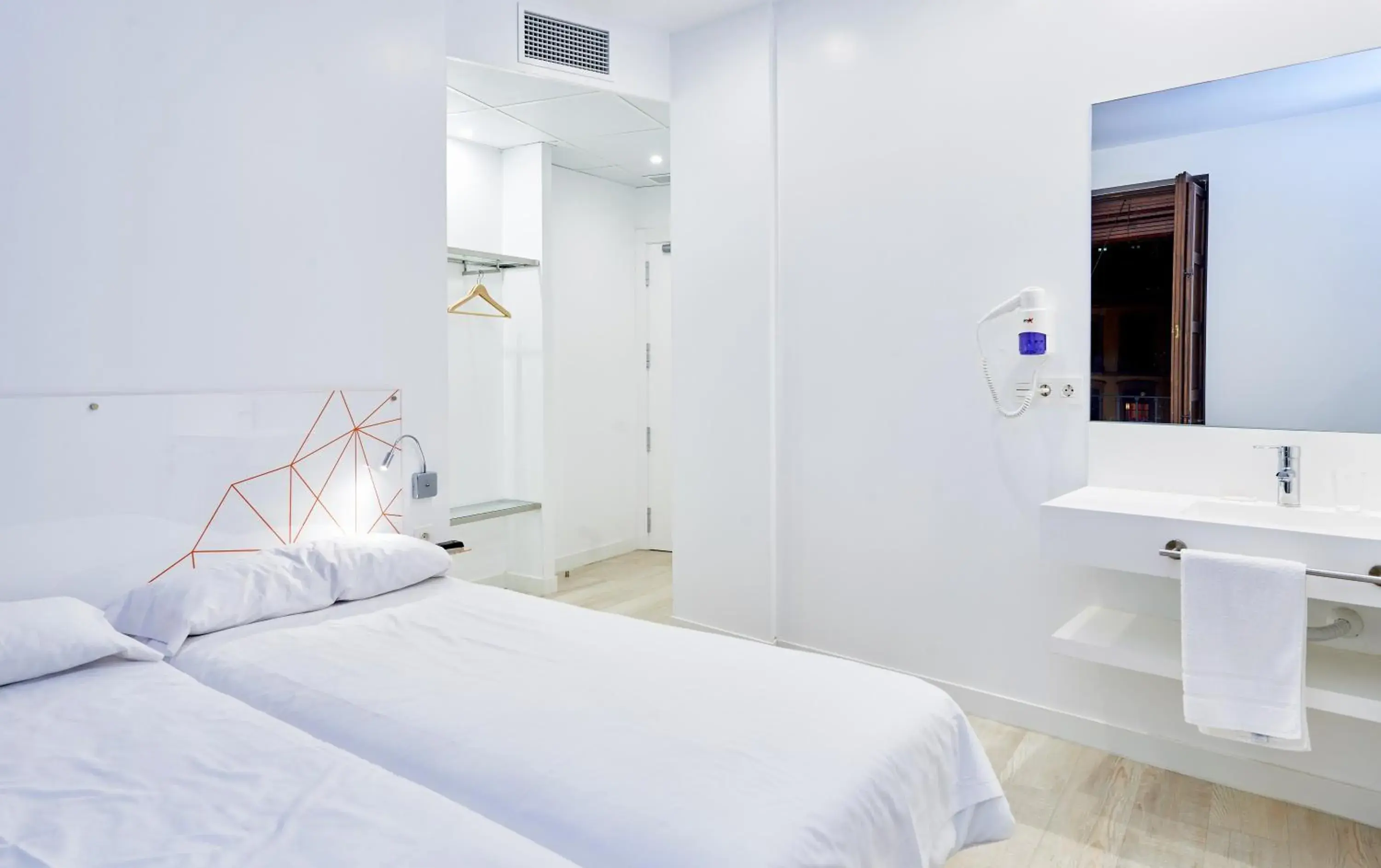 Bed in AMC Granada Hostal Bed in AMC Granada Hostal