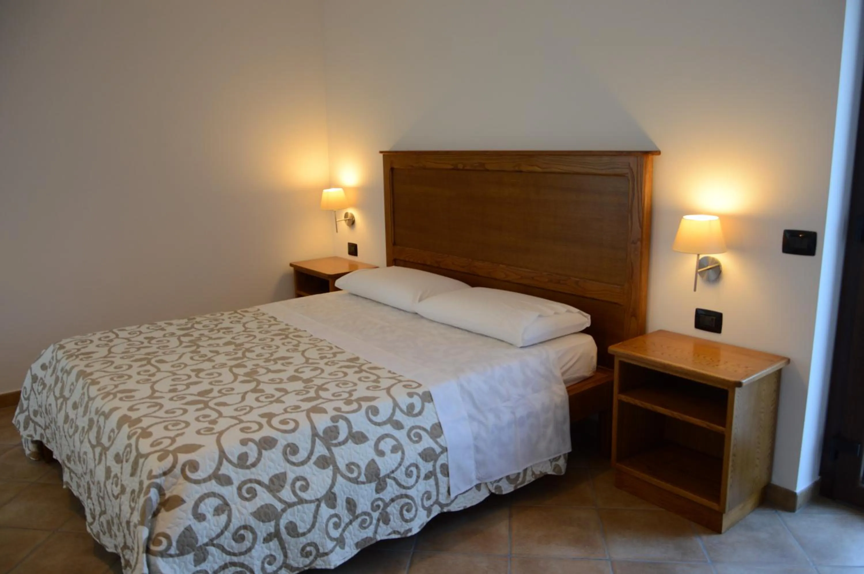 Photo of the whole room, Bed in Villa D'Aquino