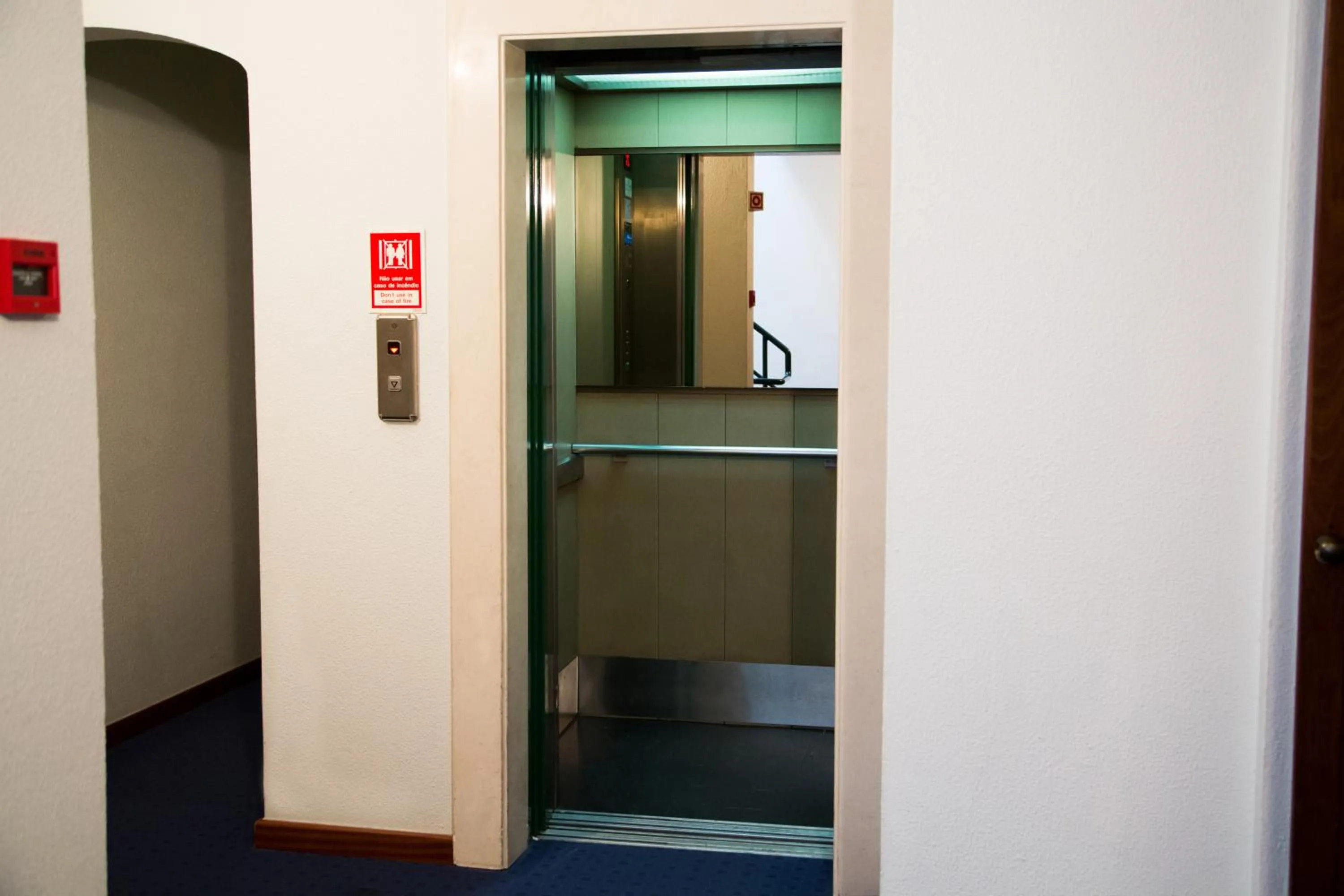 Area and facilities in Hotel Solaris