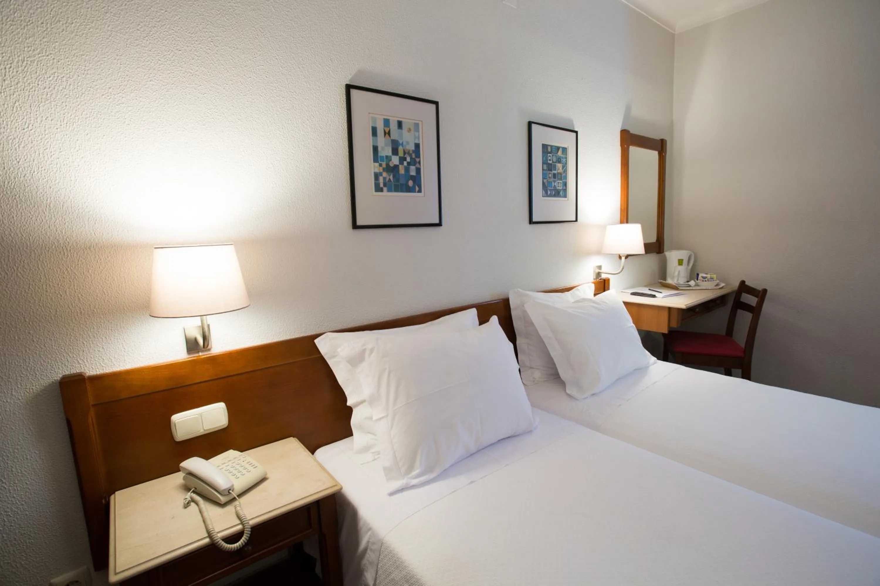 Photo of the whole room, Bed in Hotel Solaris