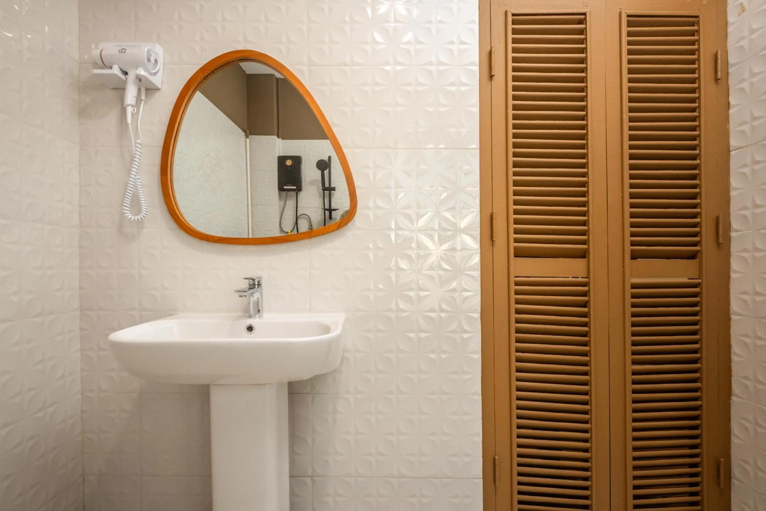 Bathroom in Ali Grand Hotel